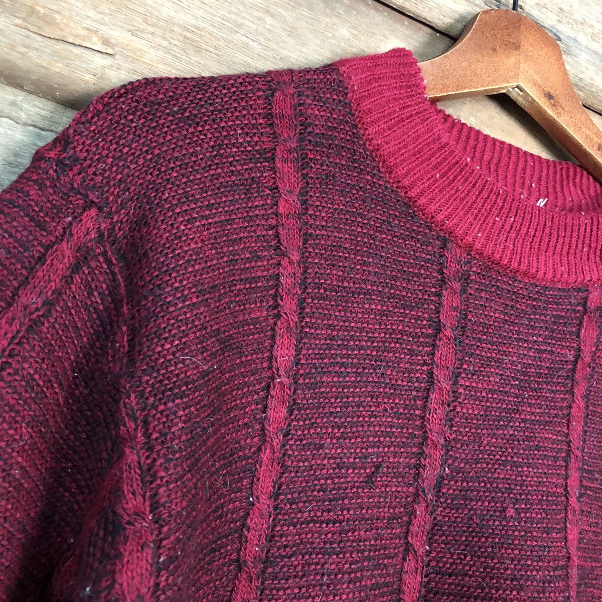 Vintage Harmony Maroon aran isle Knitwear #H068 Size US S / EU 44-46 / 1 - 9 Thumbnail