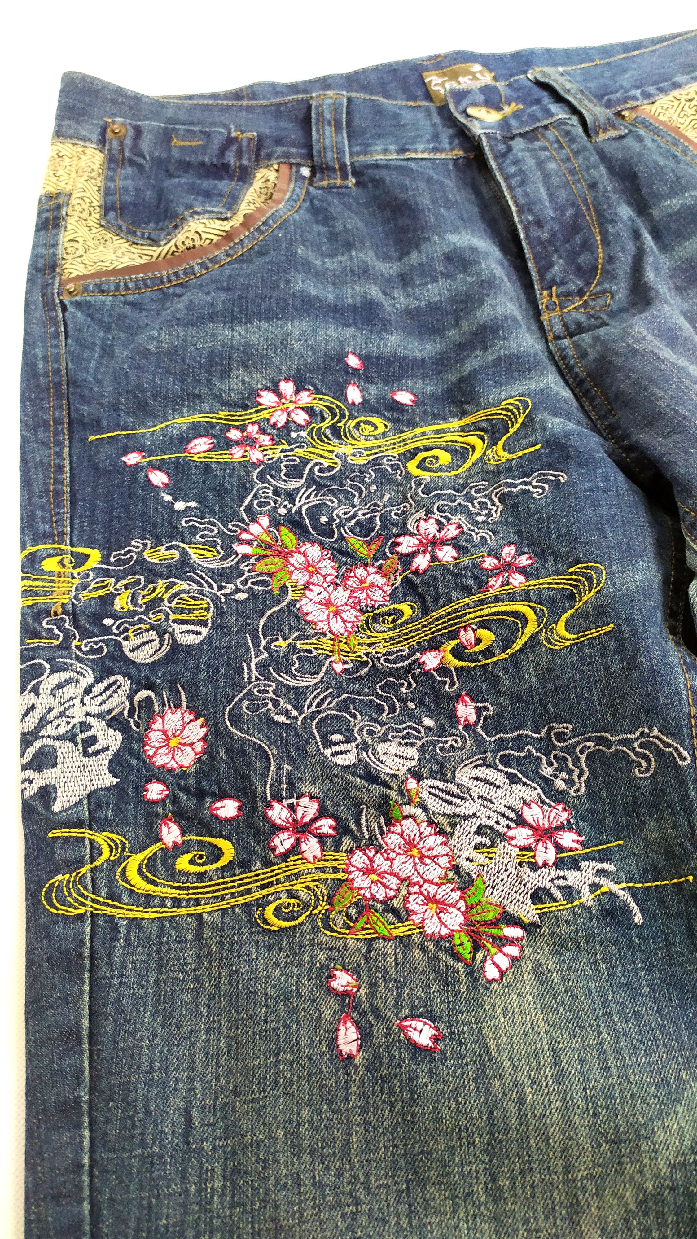 Japanese Brand Geku sukajan koi embroidery denim pants size 34 Size US 34 / EU 50 - 13 Thumbnail