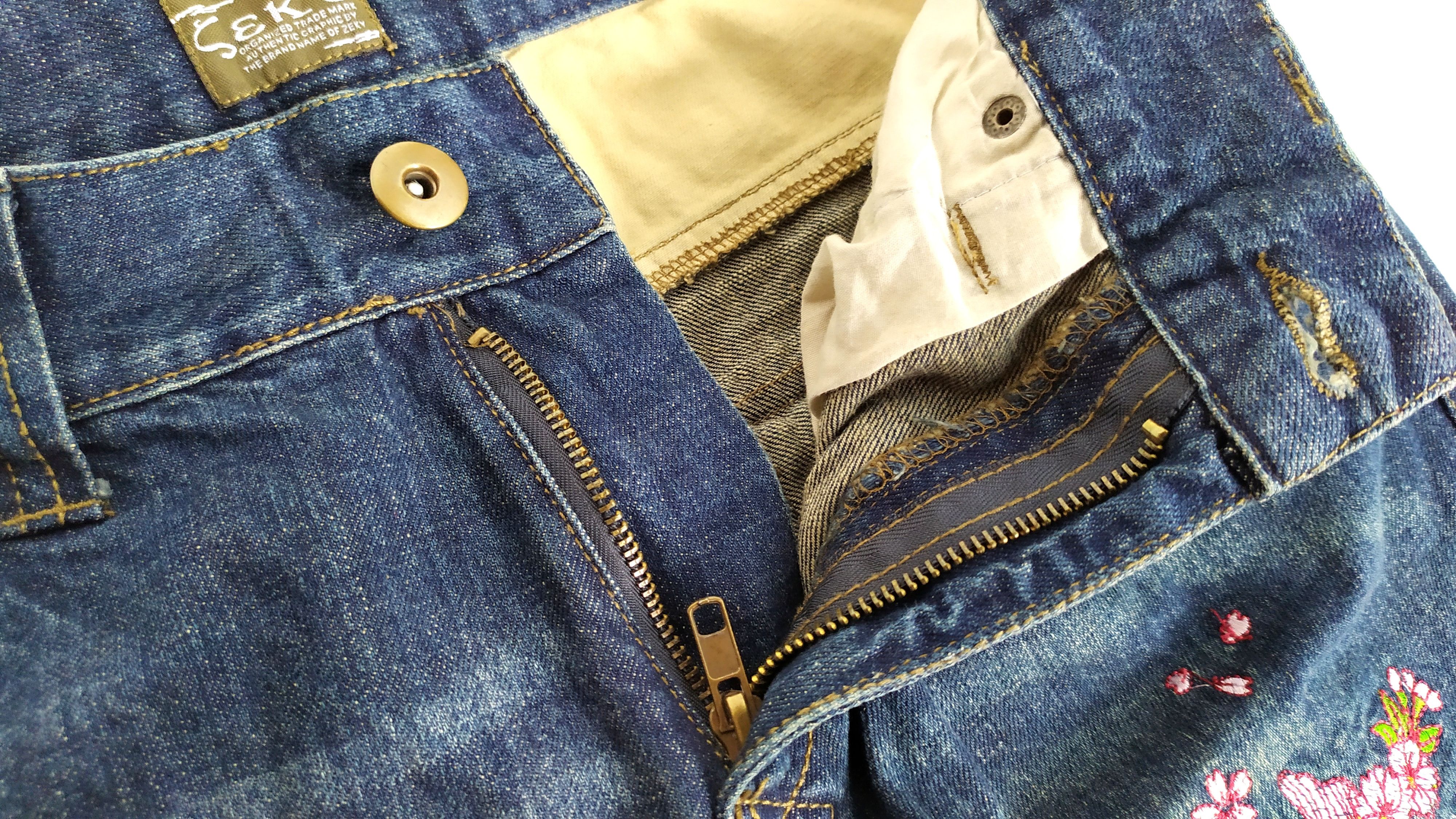 Japanese Brand Geku sukajan koi embroidery denim pants size 34 Size US 34 / EU 50 - 9 Thumbnail