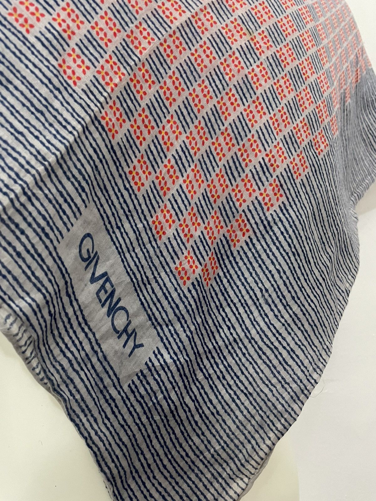 Designer Givenchy Cotton Scarf Size ONE SIZE - 3 Thumbnail