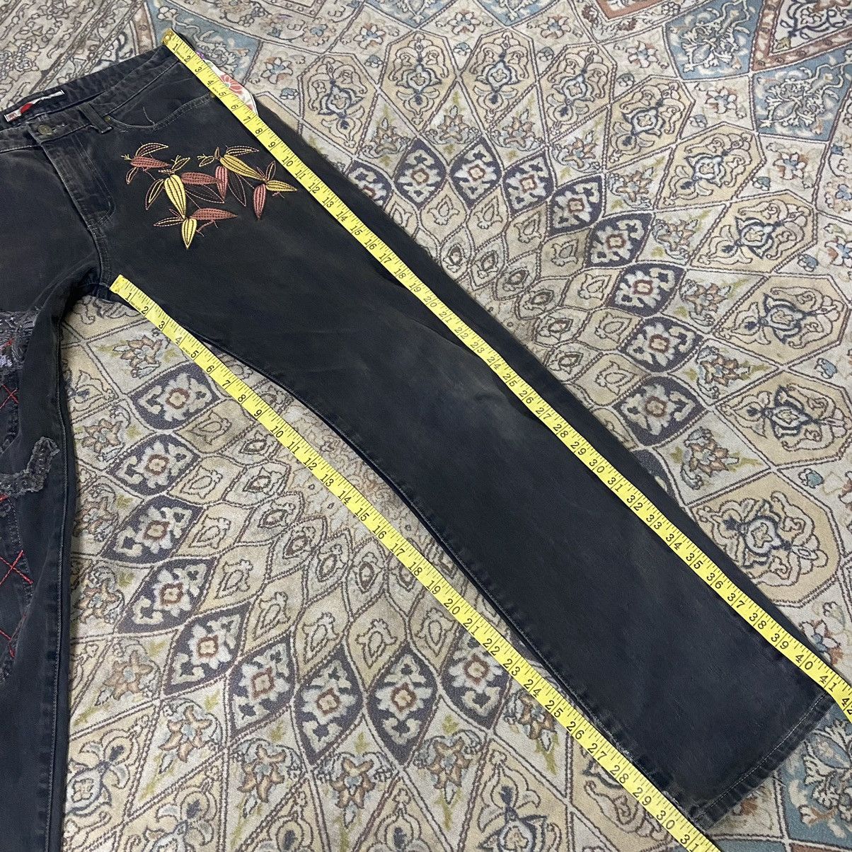 Karakuri Tamashii YEN JAPAN Distressed Denim Tiger Embroidery Jeans Zipper Size US 32 / EU 48 - 21 Thumbnail