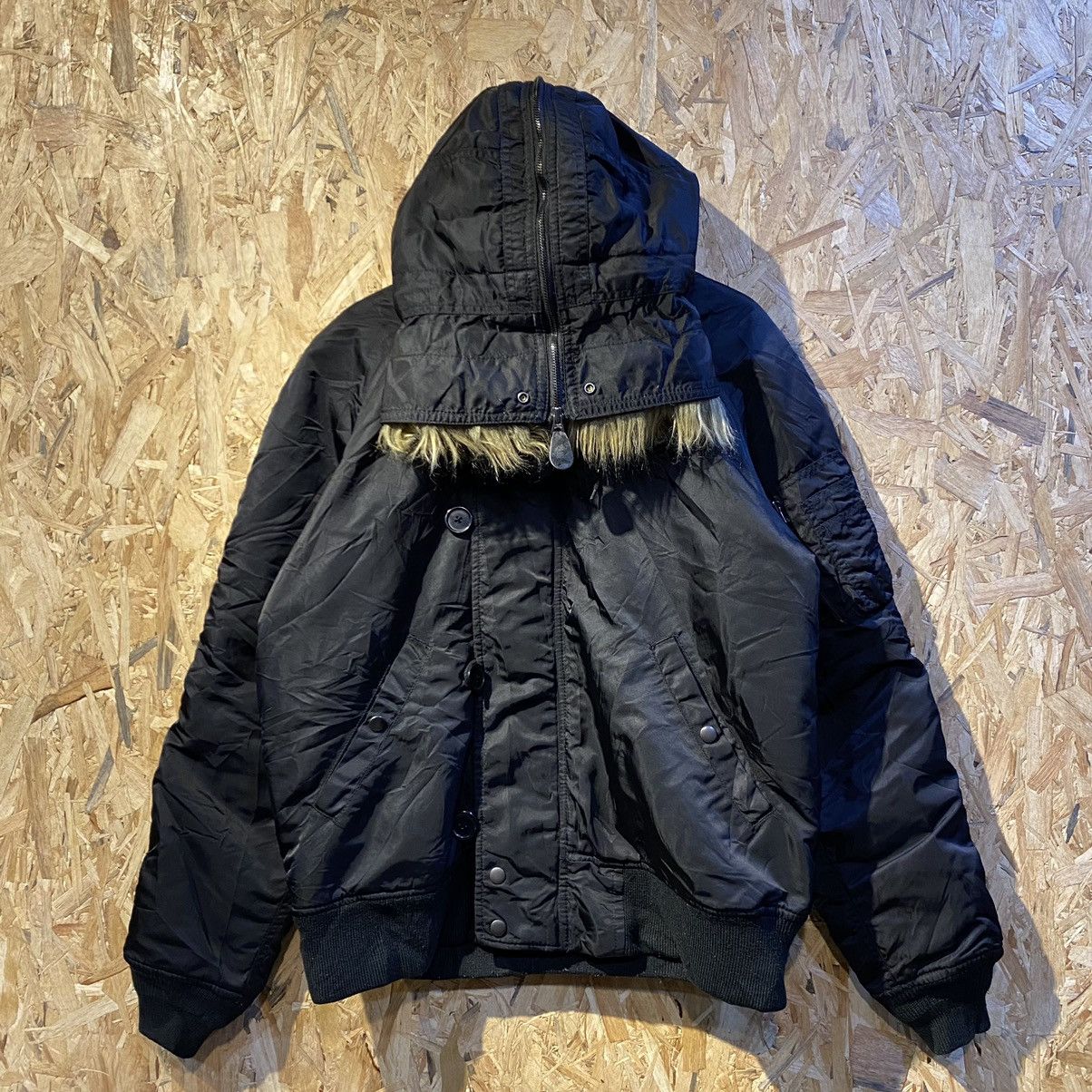 Avirex RARE‼️Avirex USA Spellout Embroided Bomber Jackets Hooded Size US XL / EU 56 / 4 - 2 Thumbnail