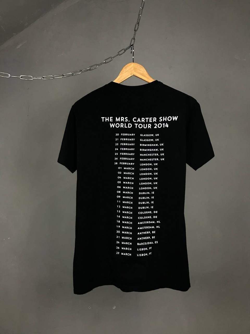 Band Tees Beyoncé 2014 vintage band pop tour tee Size US M / EU 48-50 / 2 - 5 Thumbnail