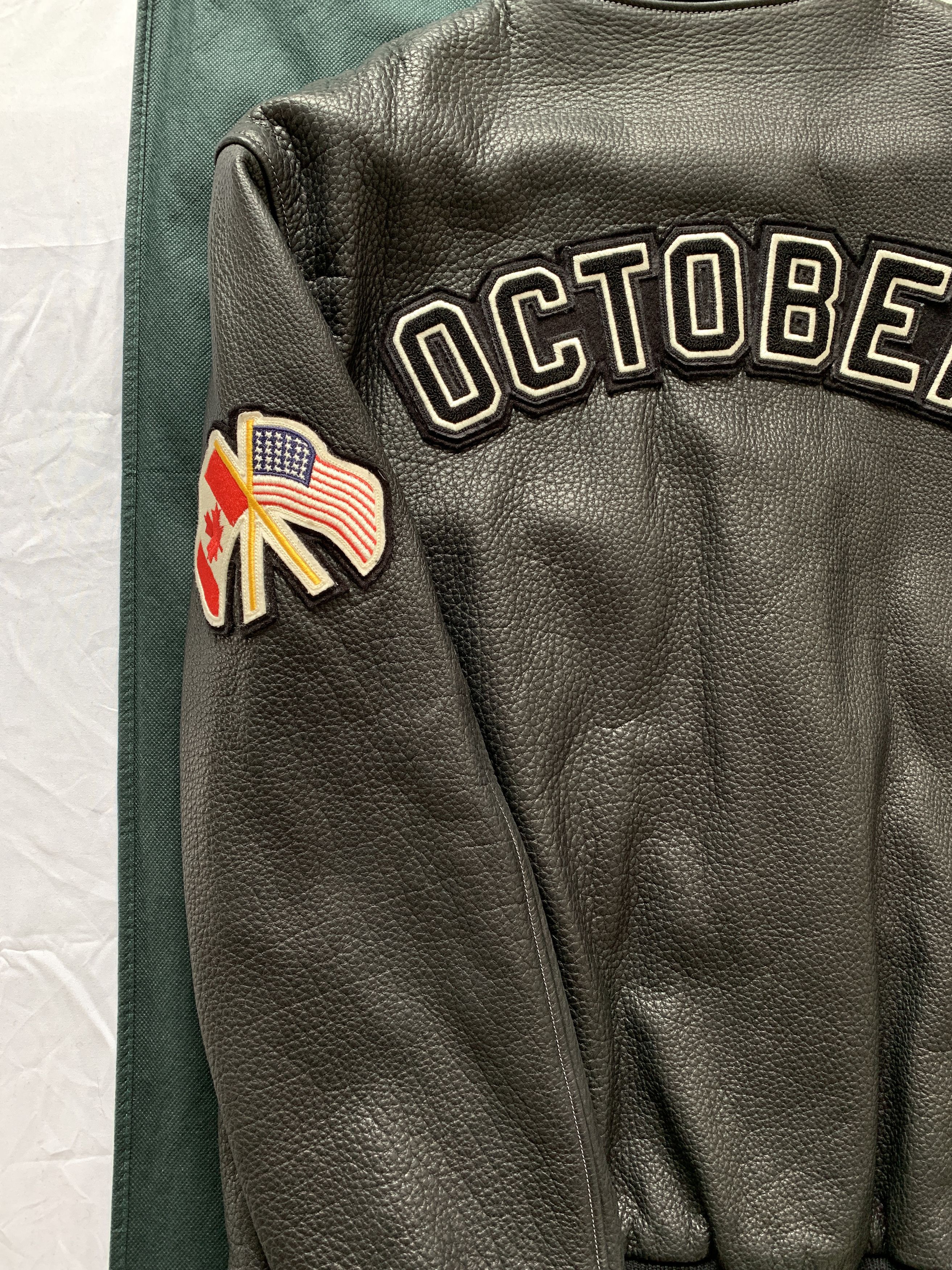 Drake 💥💎F&F💎💥🦉OVO x Roots 2014 Buffalo Leather Varsity 1/4 Size US M / EU 48-50 / 2 - 18 Thumbnail