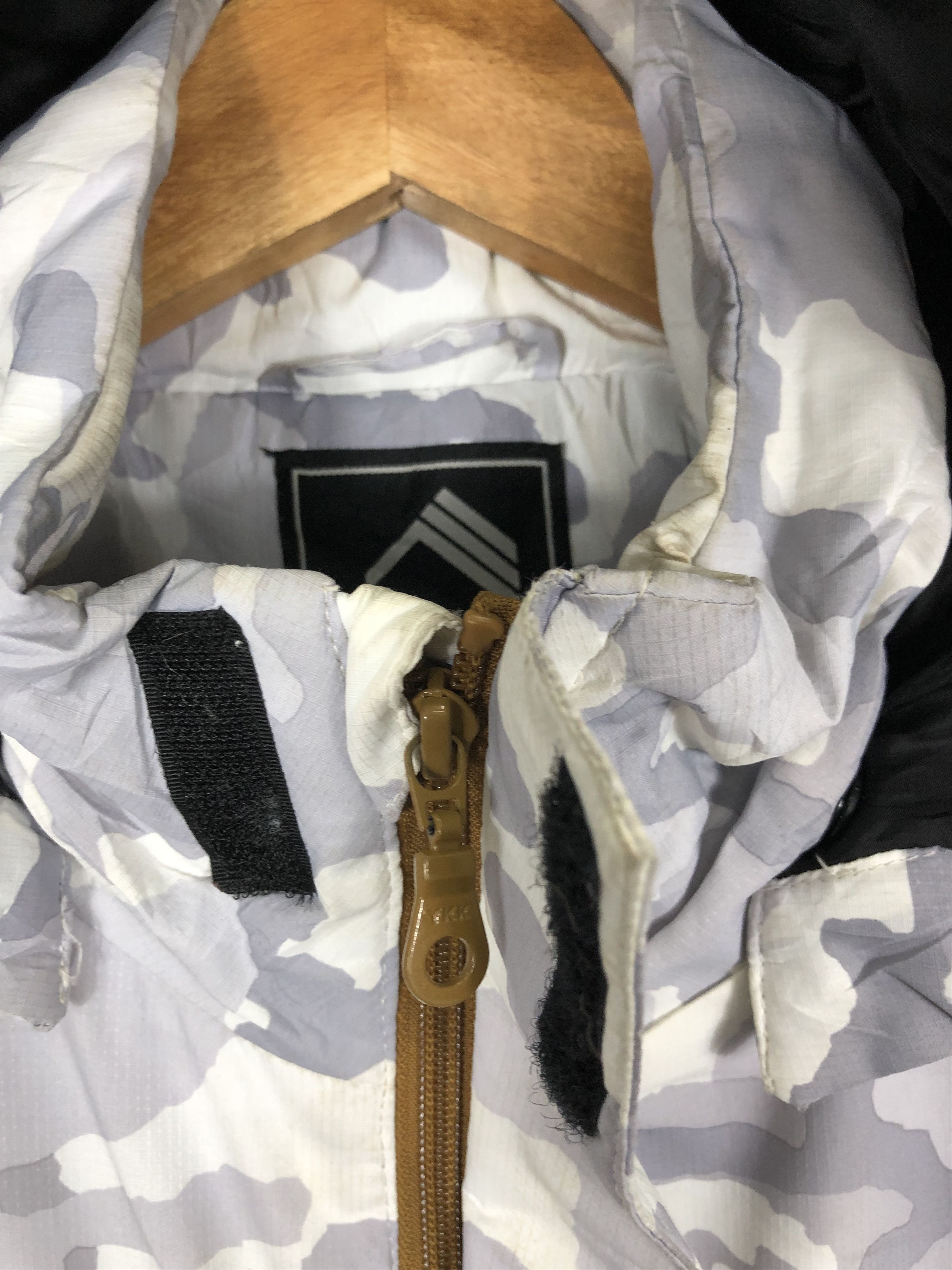 Japanese Brand Japanese Brand Camo White Puffer Jacket J0545 Size US M / EU 48-50 / 2 - 5 Thumbnail