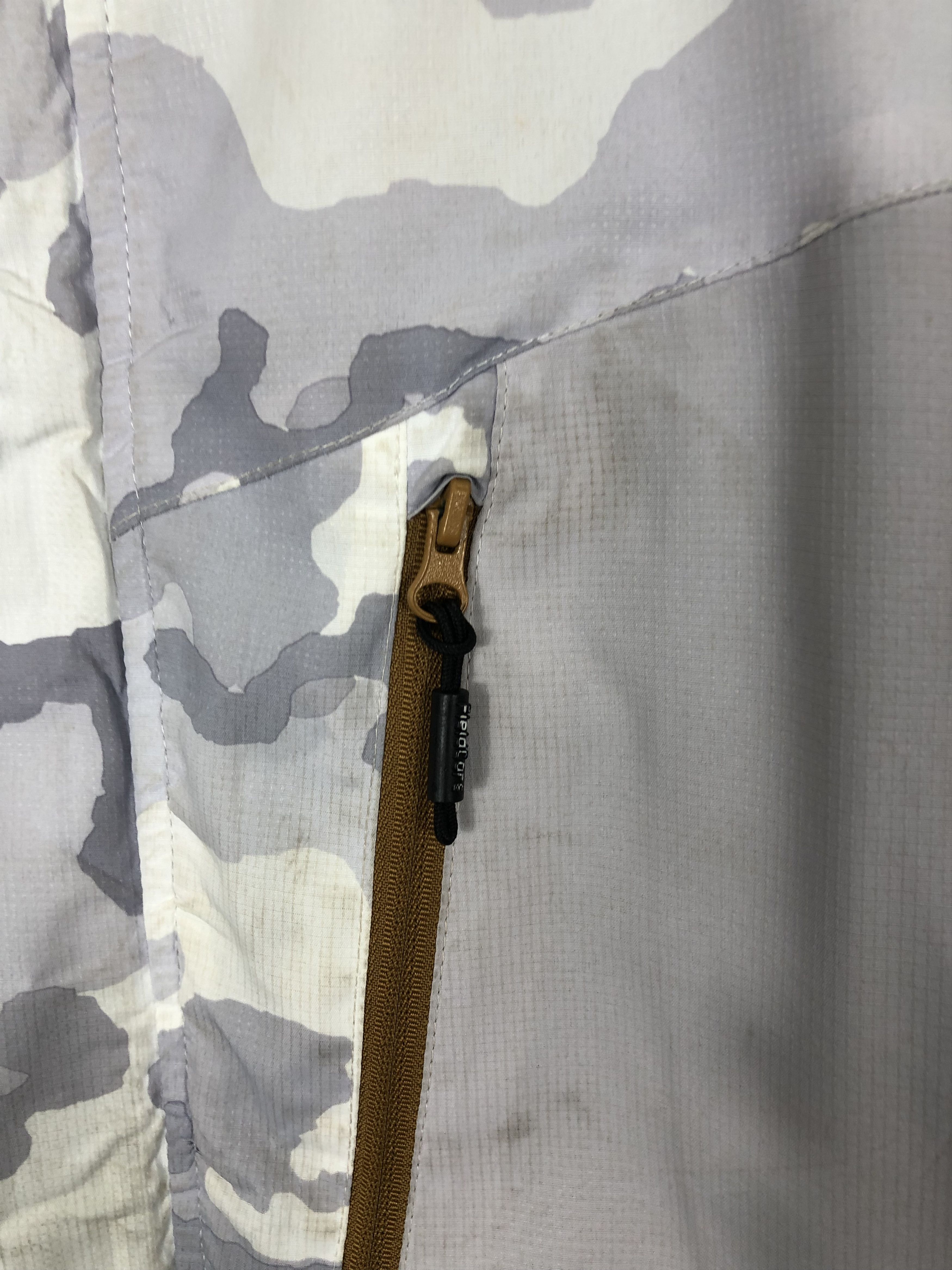 Japanese Brand Japanese Brand Camo White Puffer Jacket J0545 Size US M / EU 48-50 / 2 - 7 Thumbnail