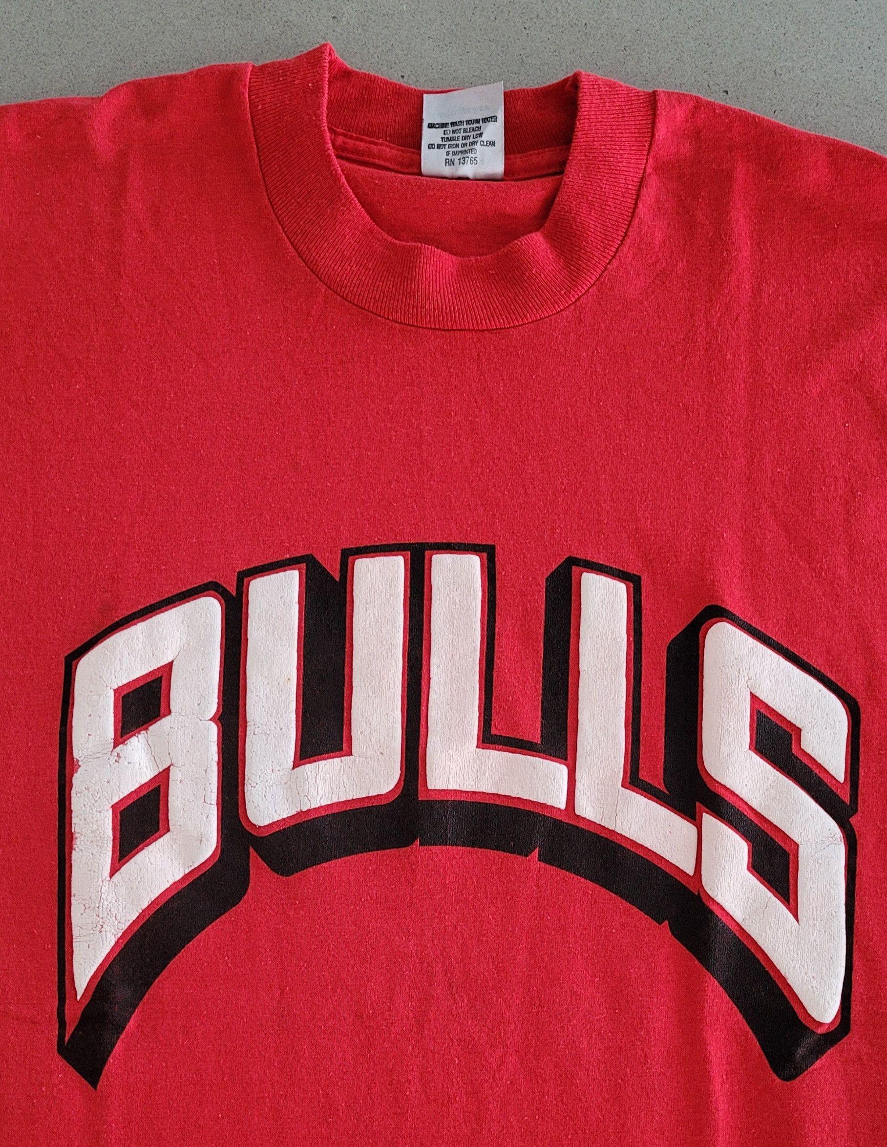 NBA × Swingster VINTAGE CHICAGO BULLS TEE - MICHAEL JORDAN - NBA Size US L / EU 52-54 / 3 - 3 Thumbnail