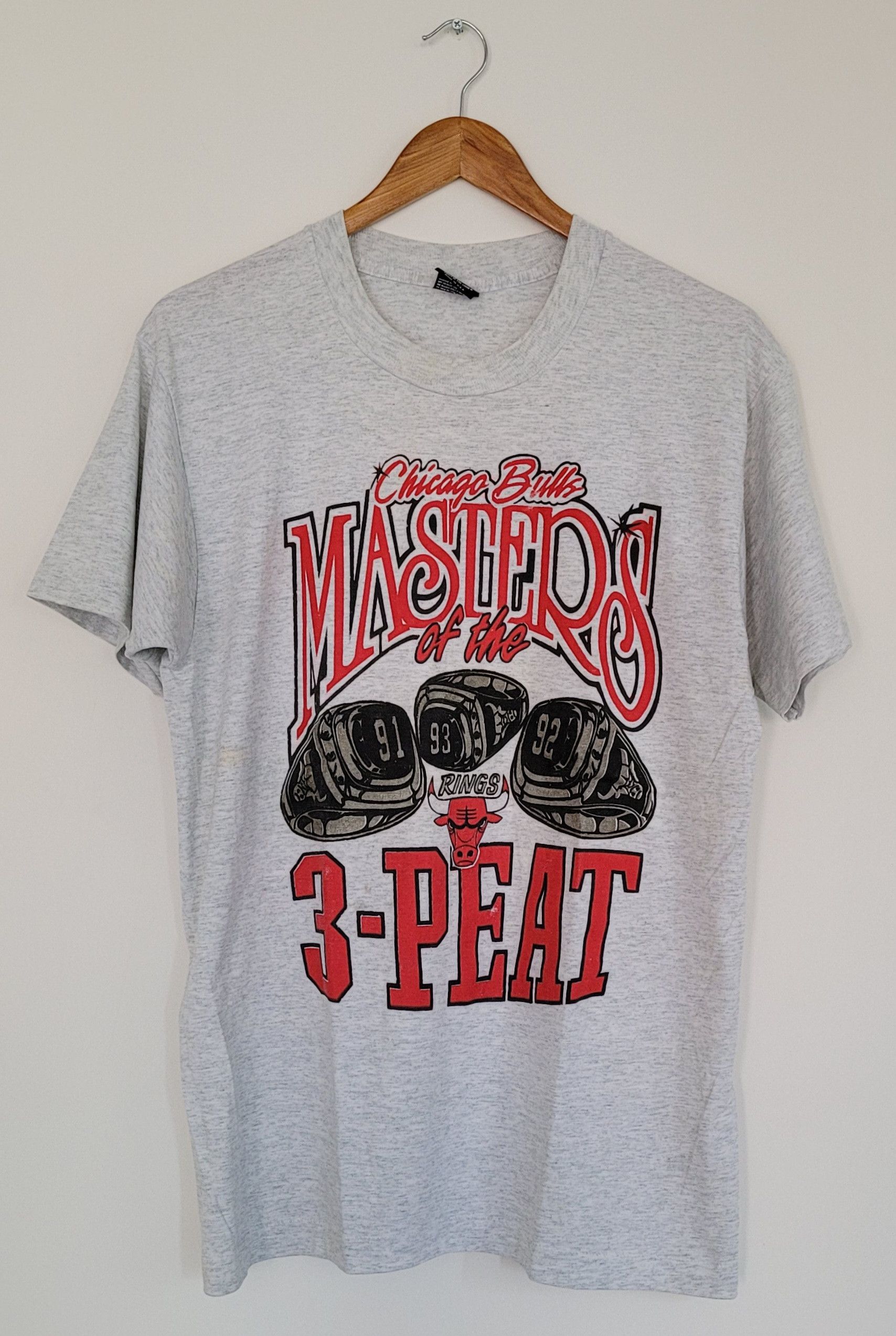 Outlet Vintage 1993 “3-peat” Chicago Bulls Comic Styled T-Shirt