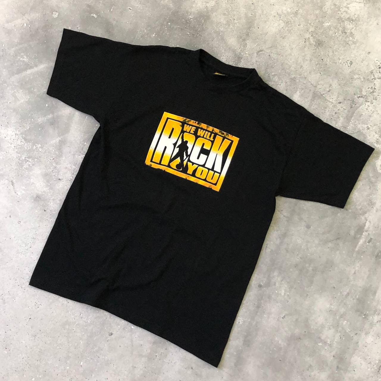 Band Tees Vintage Queen We Will Rock You Band T Shirt Black Size S Size US S / EU 44-46 / 1 - 3 Thumbnail