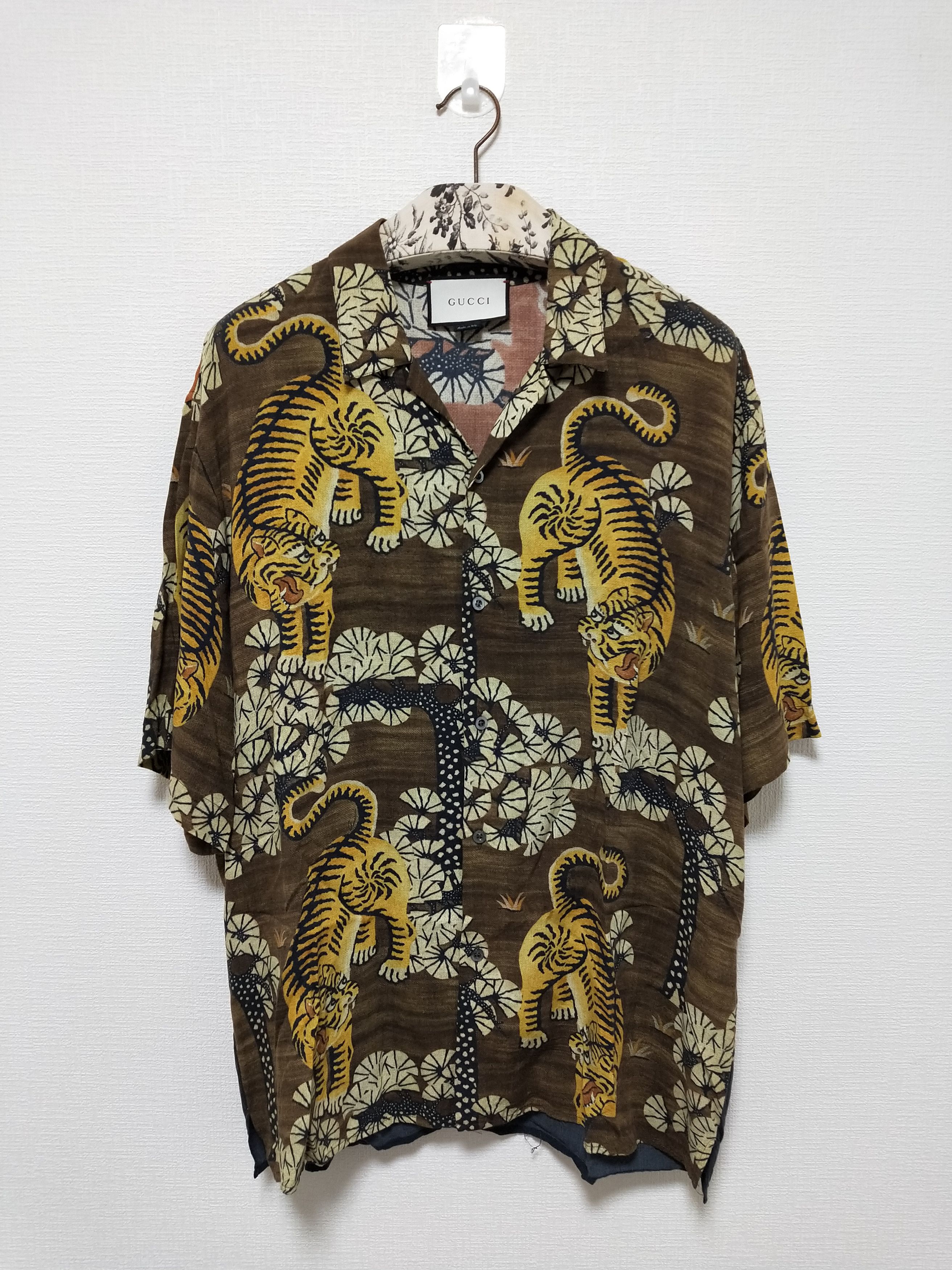 Gucci Bengal Tiger Button Up Shirt Size US L / EU 52-54 / 3 - 1 Thumbnail