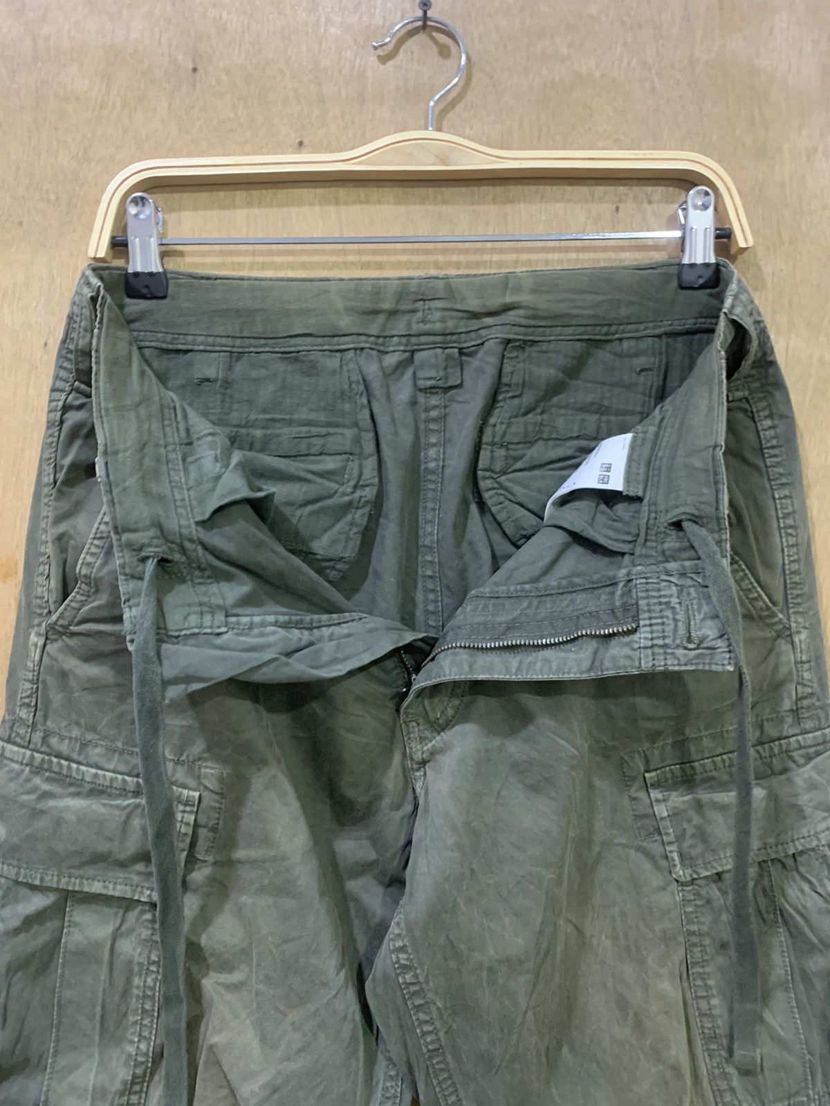 Japanese Brand × Uniqlo UNIQLO Pullover Drawstring DoubleKnee Multipocket Cargo Pant Size US 30 / EU 46 - 14 Thumbnail