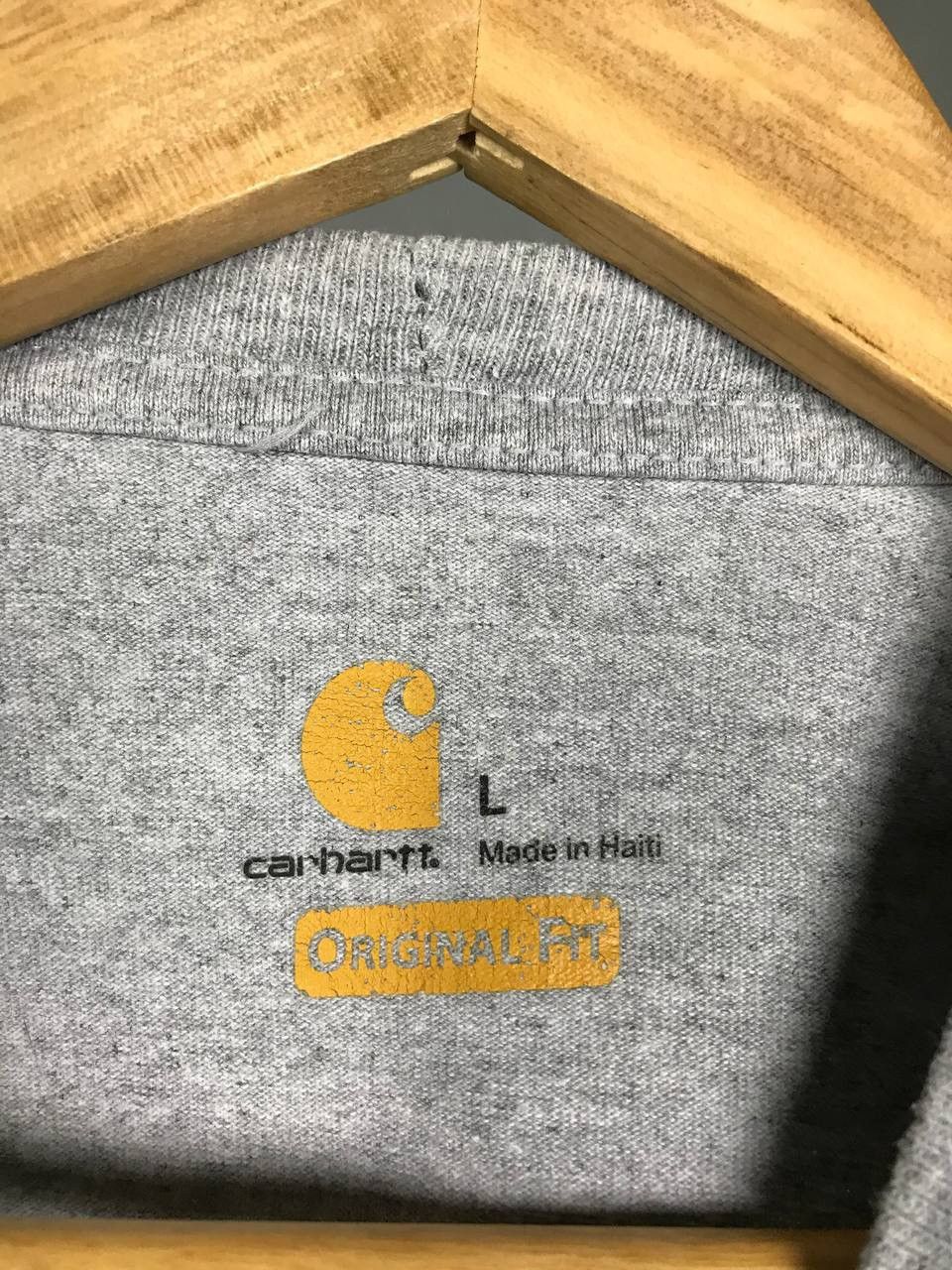 Carhartt Carhartt streetwear vintage patch gray longsleeve Size US L / EU 52-54 / 3 - 4 Thumbnail