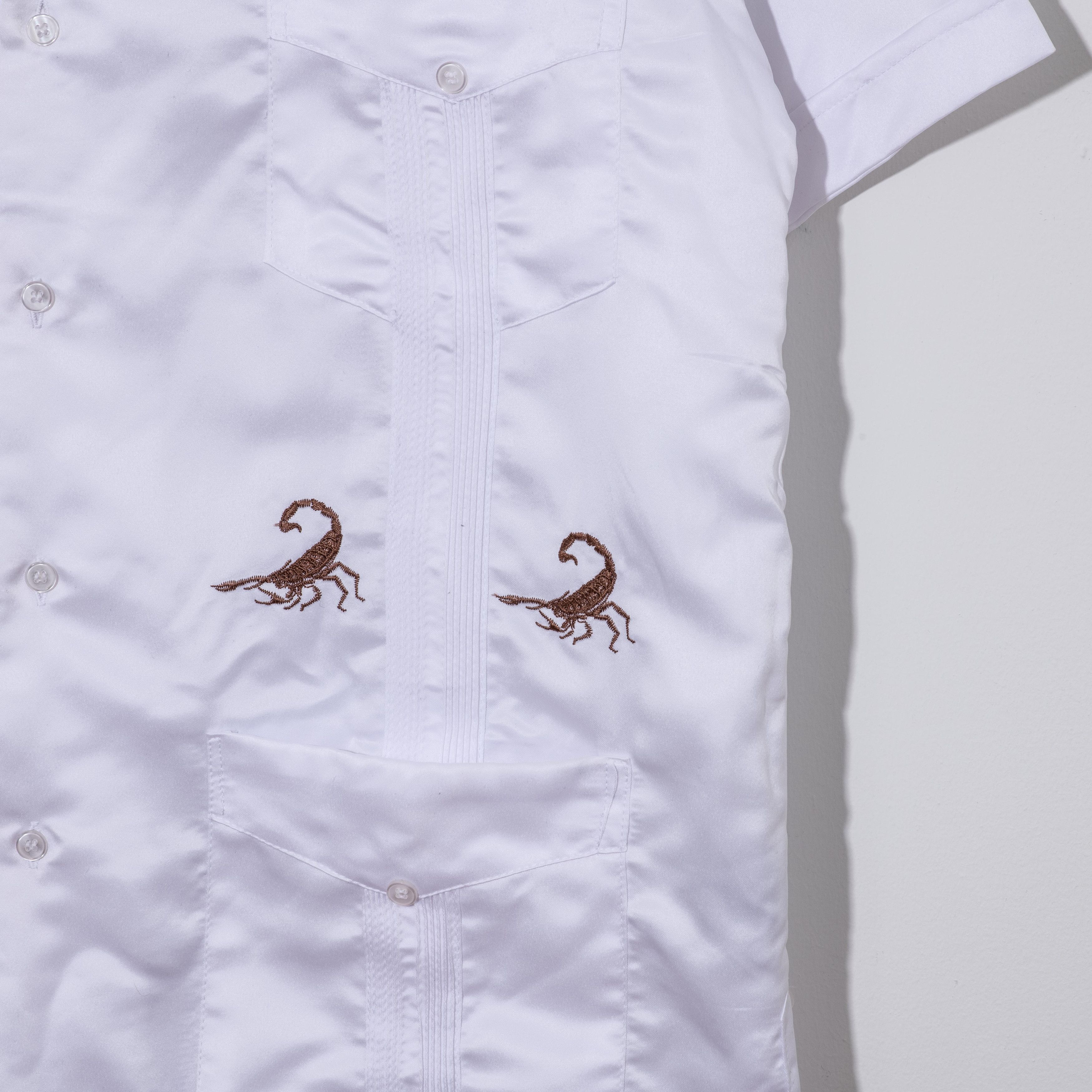 Vintage Vintage Cuban satin Scorpion shirt Size US L / EU 52-54 / 3 - 2 Thumbnail