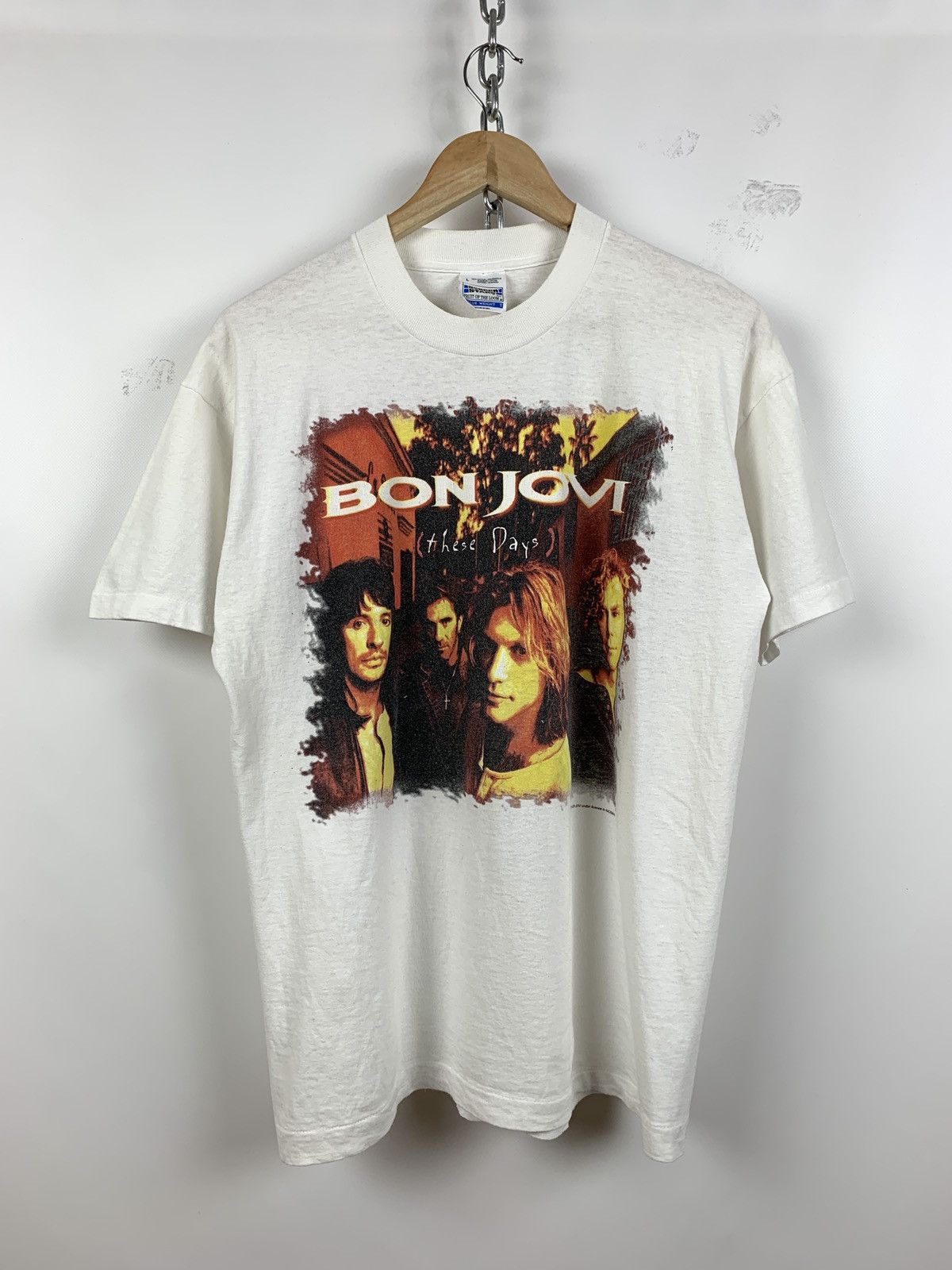 Band Tees 1996 Vintage Bon Jovi These Days Tour Single Stitch T-Shirt Size US L / EU 52-54 / 3 - 3 Thumbnail