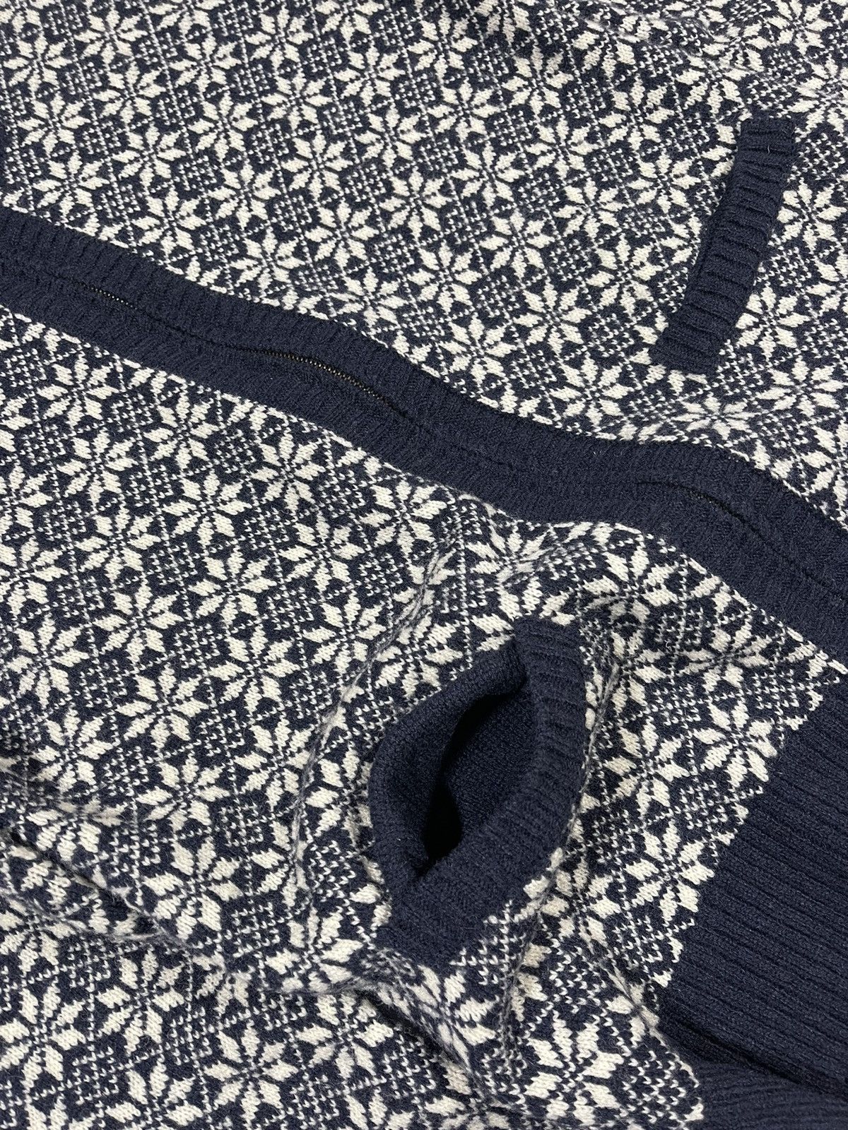 Number (N)ine FW08 “My Own Private Portland” wool knit snowflake cardigan Size US L / EU 52-54 / 3 - 3 Thumbnail