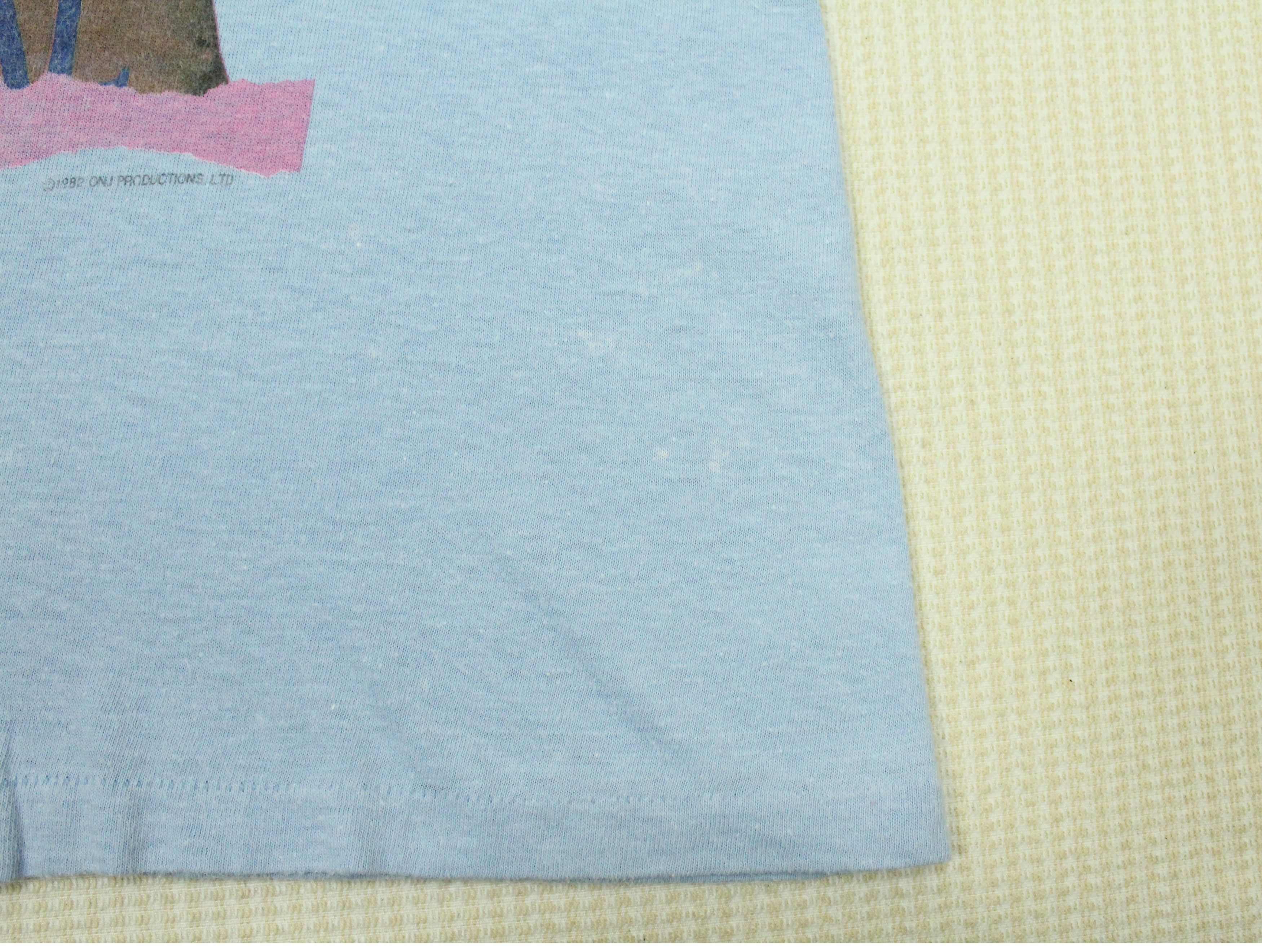 Band Tees × Vintage Vintage 80s OLIVIA NEWTON JOHN T Shirt Tour 82 PHYSICAL Size US M / EU 48-50 / 2 - 6 Thumbnail