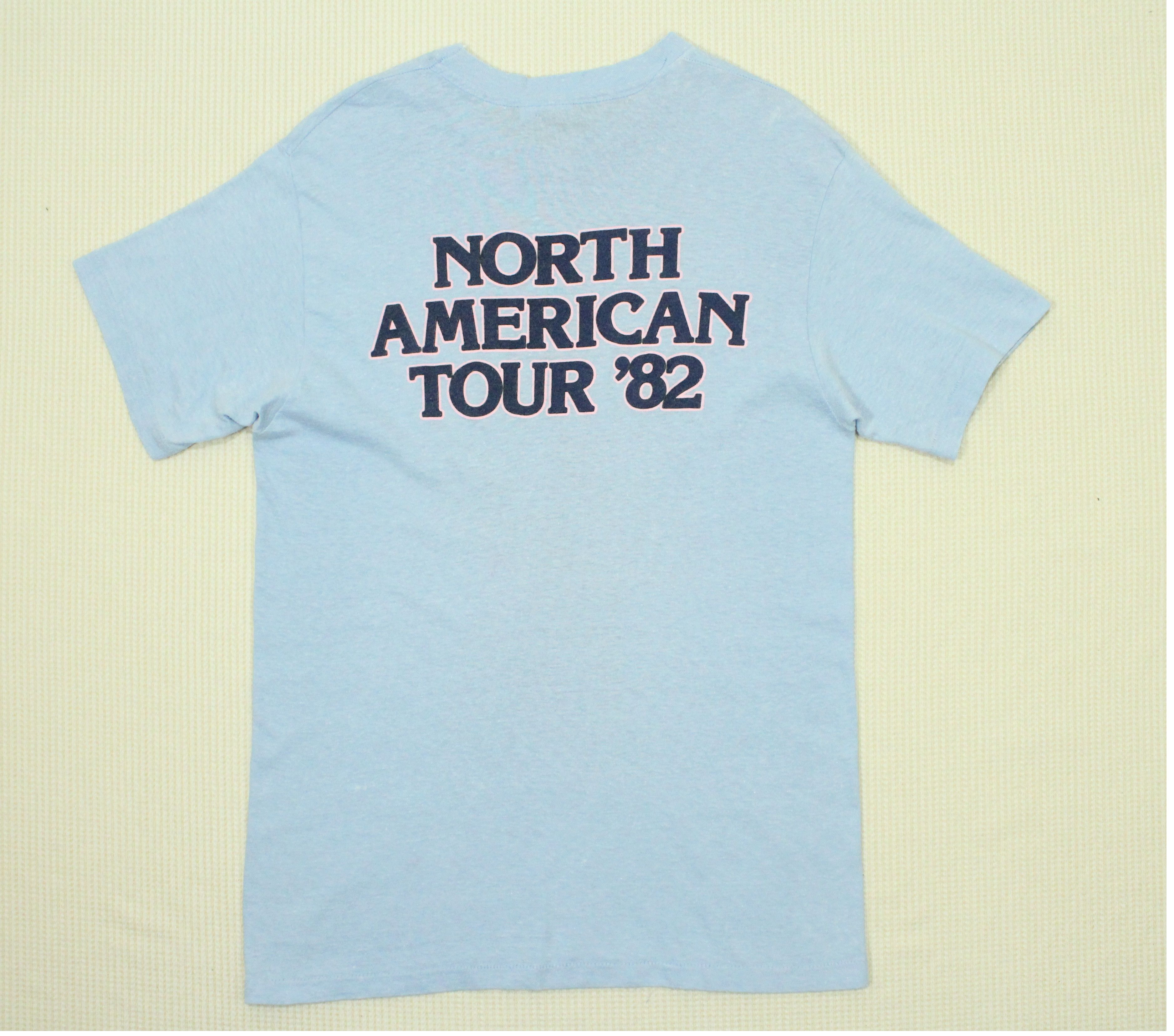 Band Tees × Vintage Vintage 80s OLIVIA NEWTON JOHN T Shirt Tour 82 PHYSICAL Size US M / EU 48-50 / 2 - 2 Thumbnail