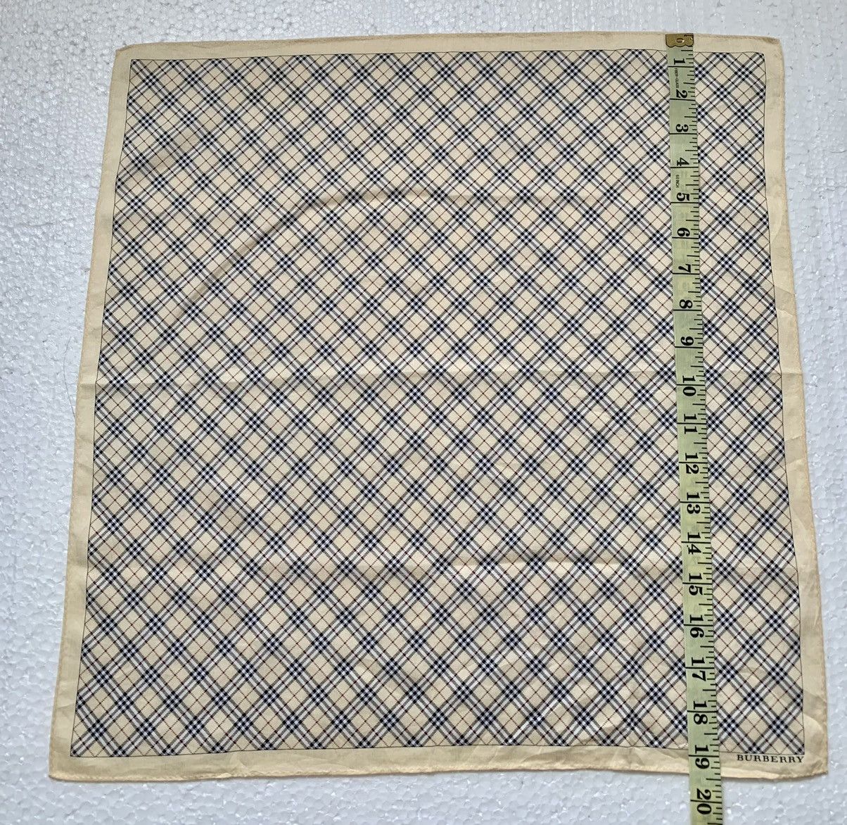 Burberry Burberry Handkerchief / Neckerchief / Bandana Size ONE SIZE - 6 Thumbnail