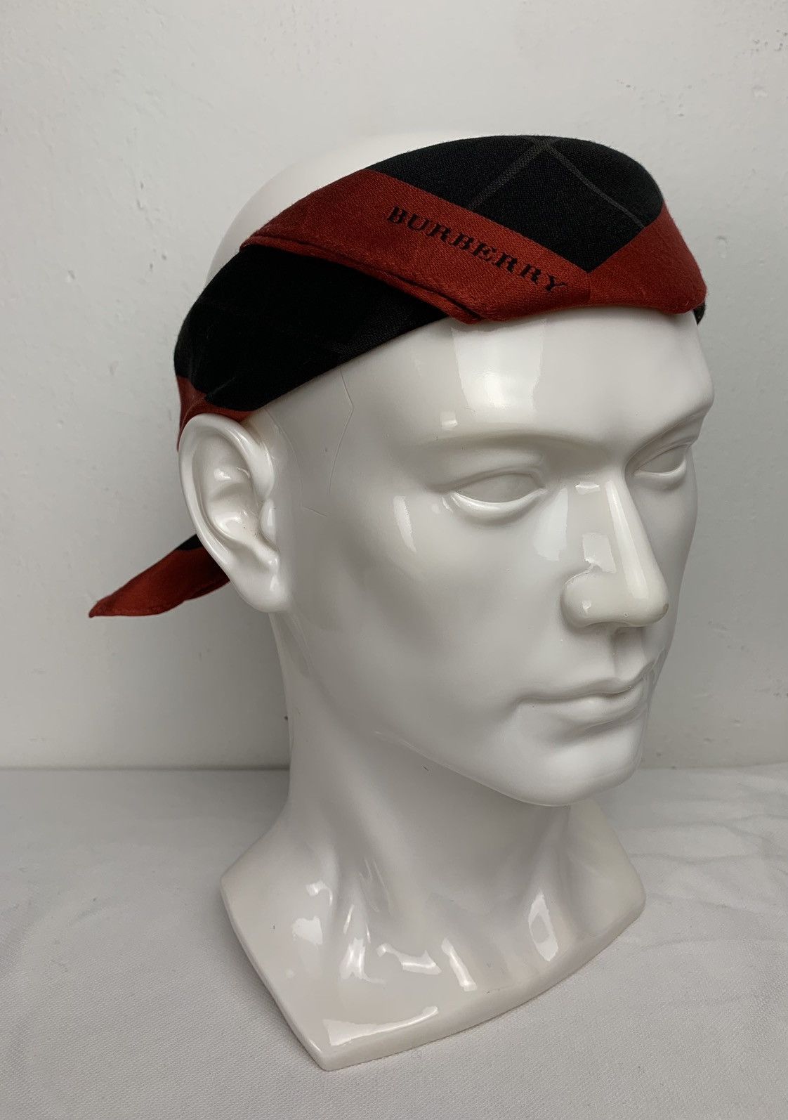 Burberry Burberry Handkerchief / Neckerchief / Bandana Size ONE SIZE - 1 Thumbnail