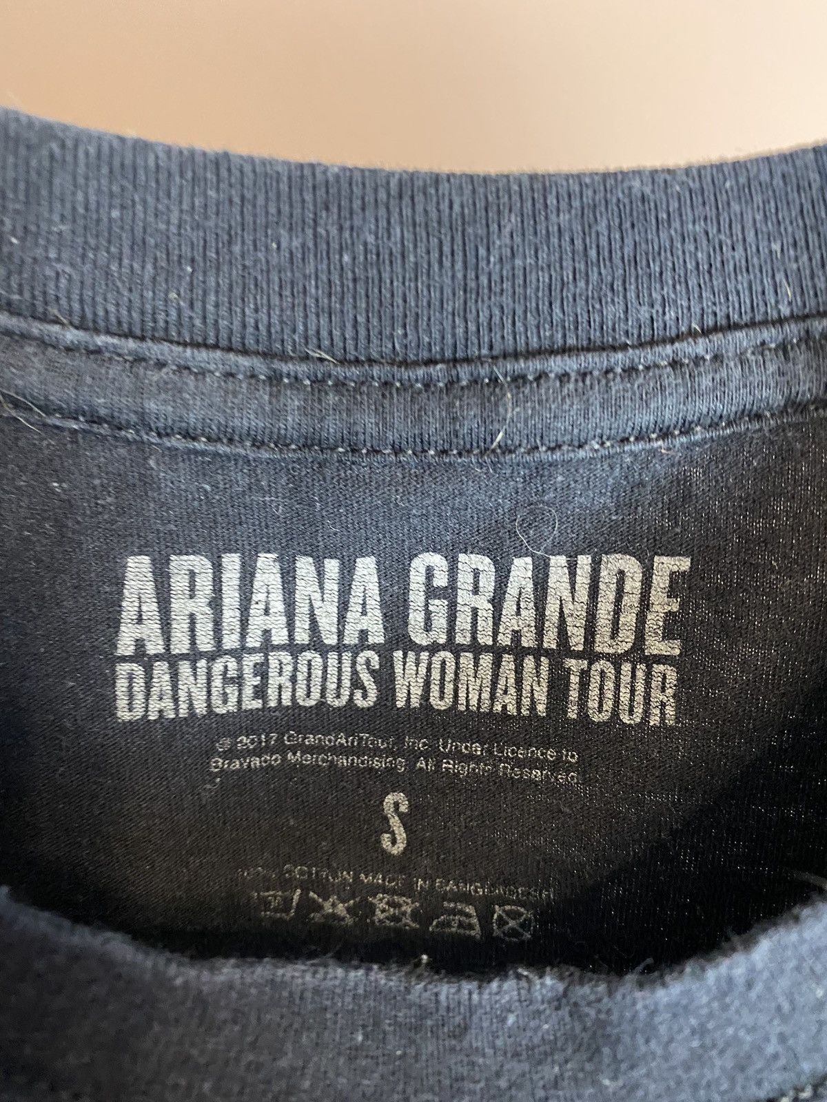 Band Tees × Other Ariana Grande - kissy face - Dangerous woman tour Size US S / EU 44-46 / 1 - 3 Thumbnail