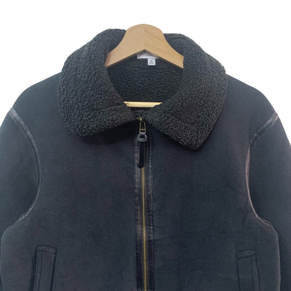 JW Anderson × Uniqlo JW Anderson UNIQLO Faux Sherpa Fleece Jacket Size M / US 6-8 / IT 42-44 - 2 Thumbnail