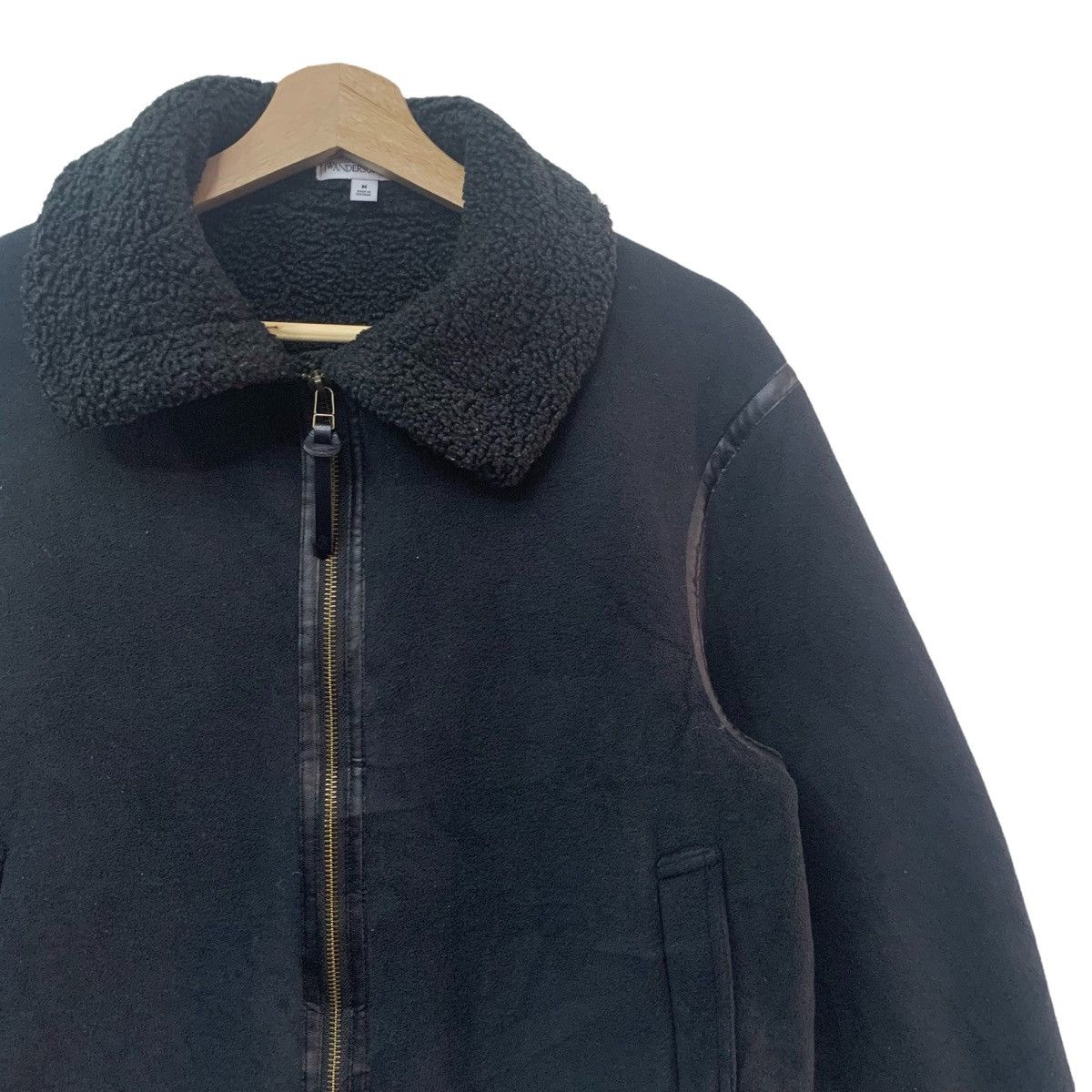 JW Anderson × Uniqlo JW Anderson UNIQLO Faux Sherpa Fleece Jacket Size M / US 6-8 / IT 42-44 - 3 Thumbnail