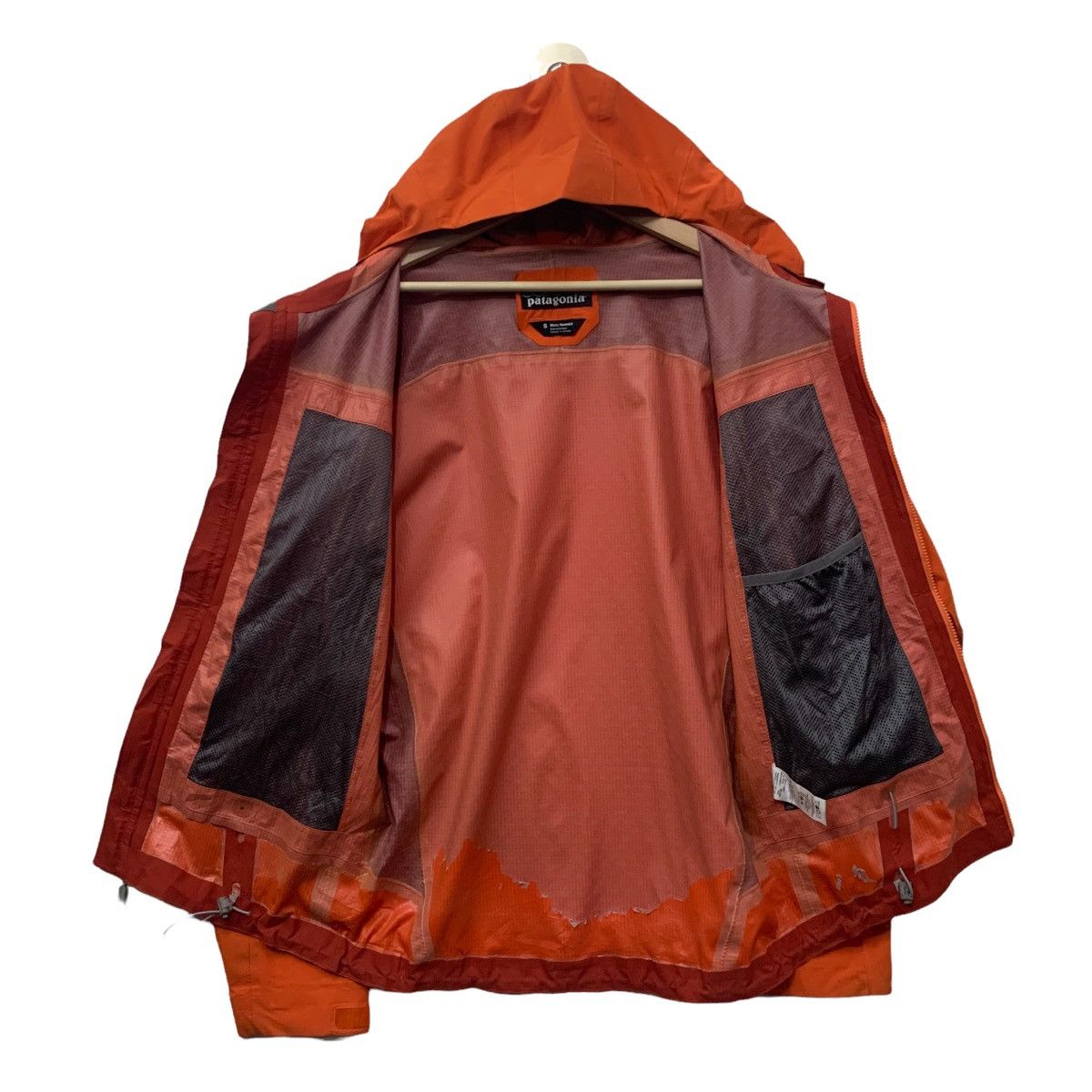 Patagonia Patagonia H2NO Waterproof Windbreaker Hoodie Size US S / EU 44-46 / 1 - 7 Thumbnail