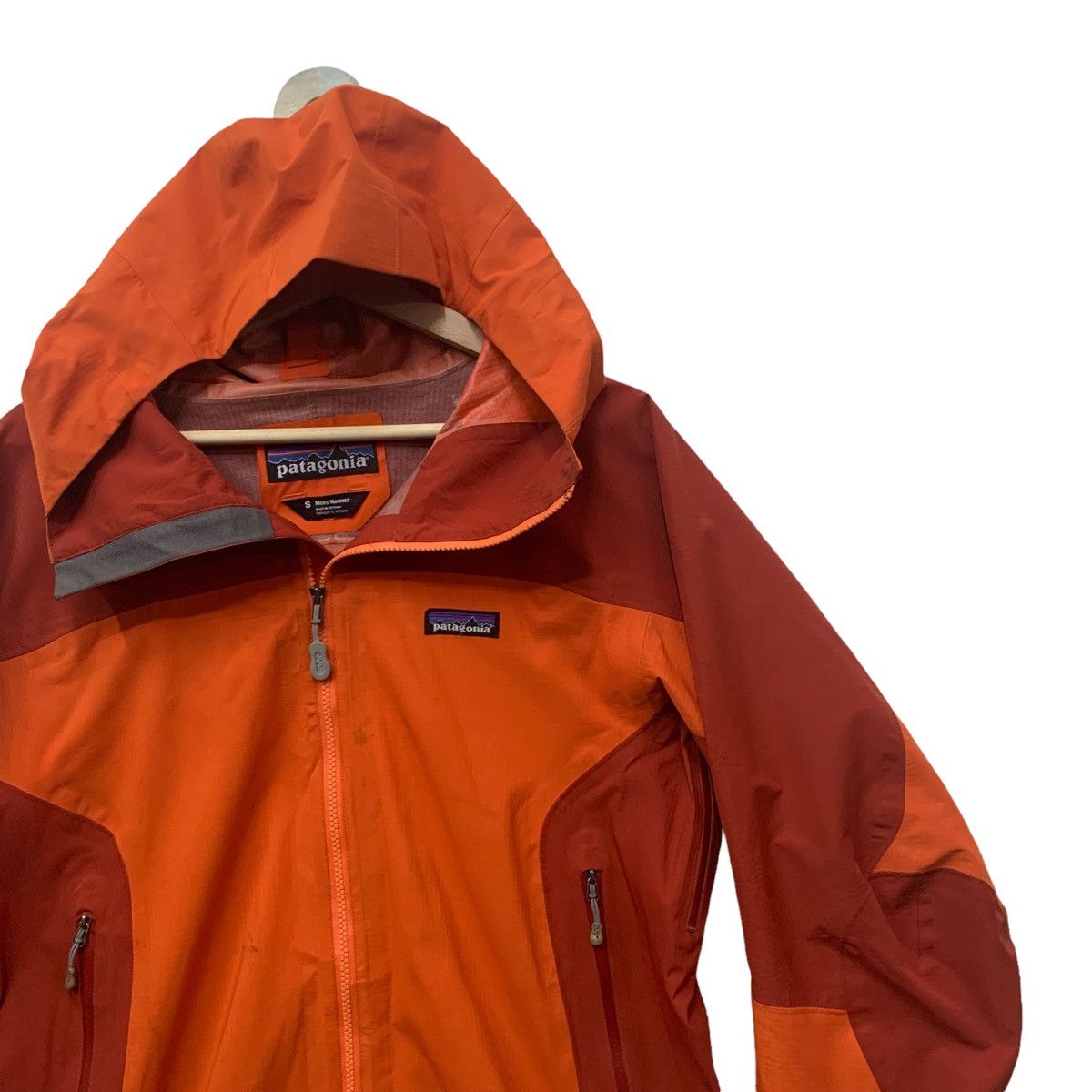 Patagonia Patagonia H2NO Waterproof Windbreaker Hoodie Size US S / EU 44-46 / 1 - 3 Thumbnail