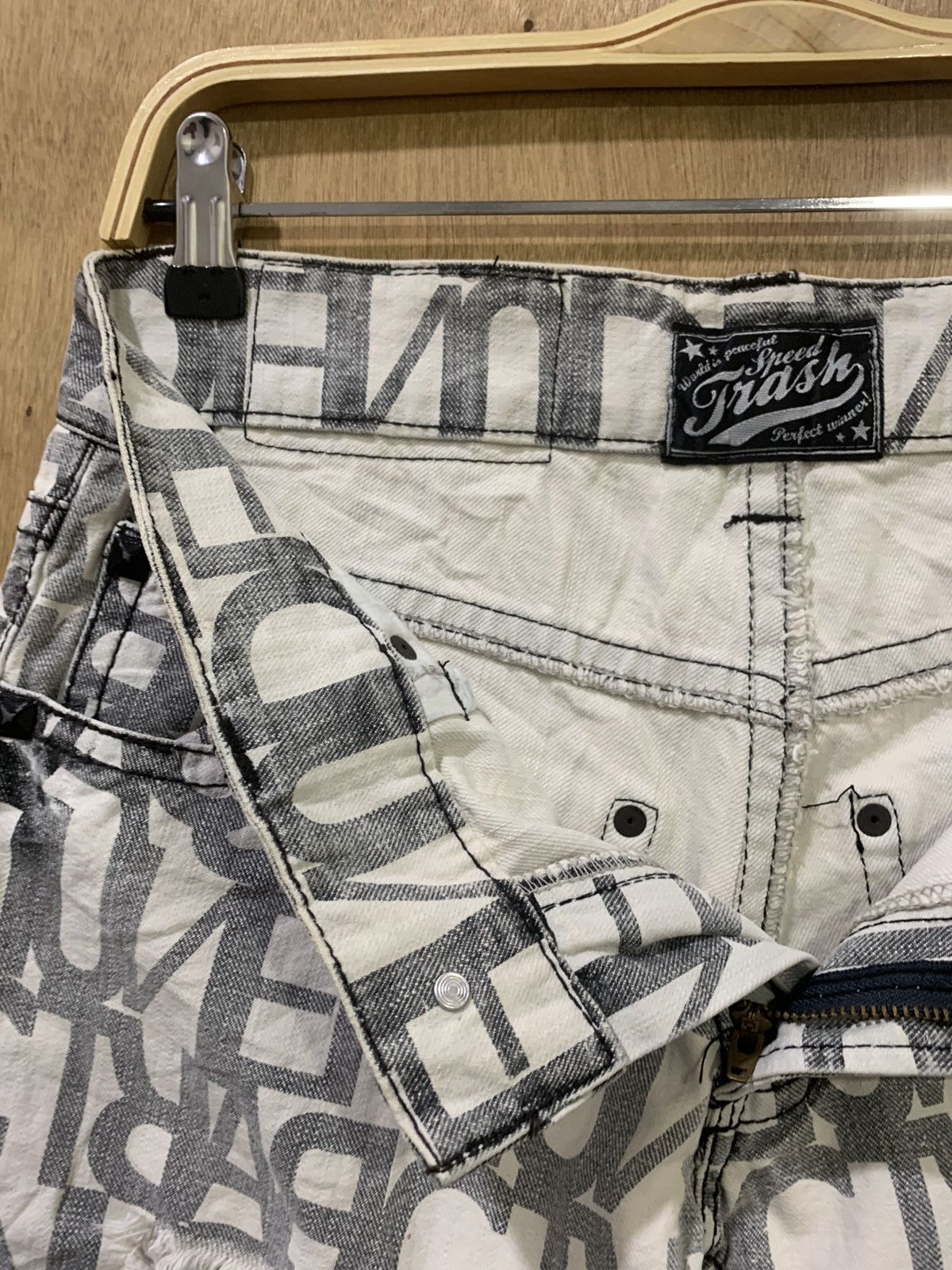 Seditionaries SKY BOMBER Fullprinted Allover Rugged Distressed Denim Jeans Size US 30 / EU 46 - 19 Thumbnail