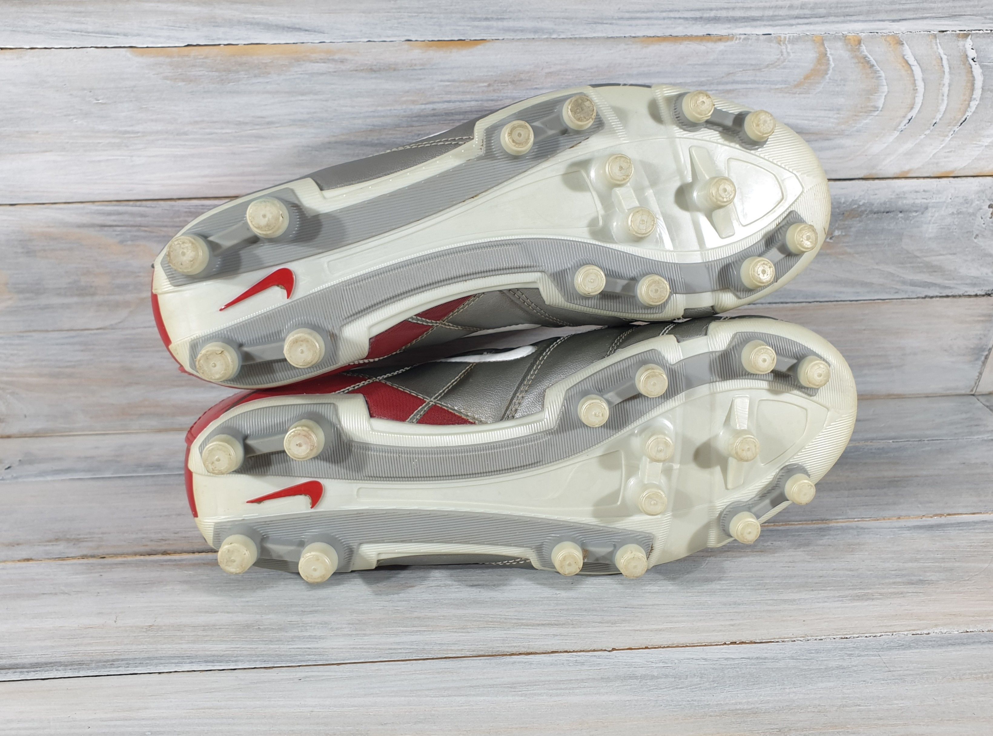 Nike Vintage Nike Air Ninety 2 2004 Zoom Air Football Very Rare Size US 6.5 / EU 39-40 - 22 Thumbnail