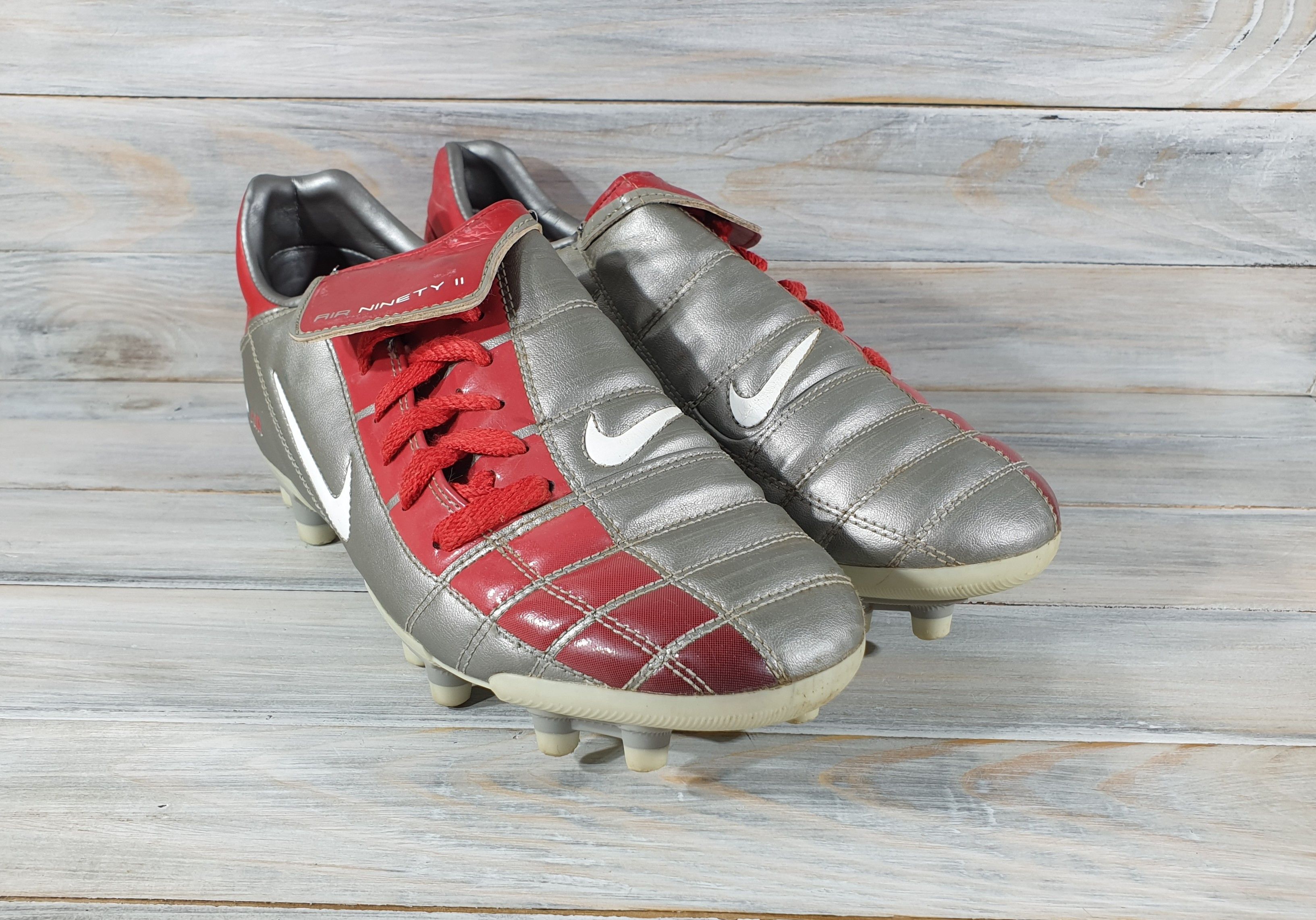 Nike Vintage Nike Air Ninety 2 2004 Zoom Air Football Very Rare Size US 6.5 / EU 39-40 - 16 Thumbnail