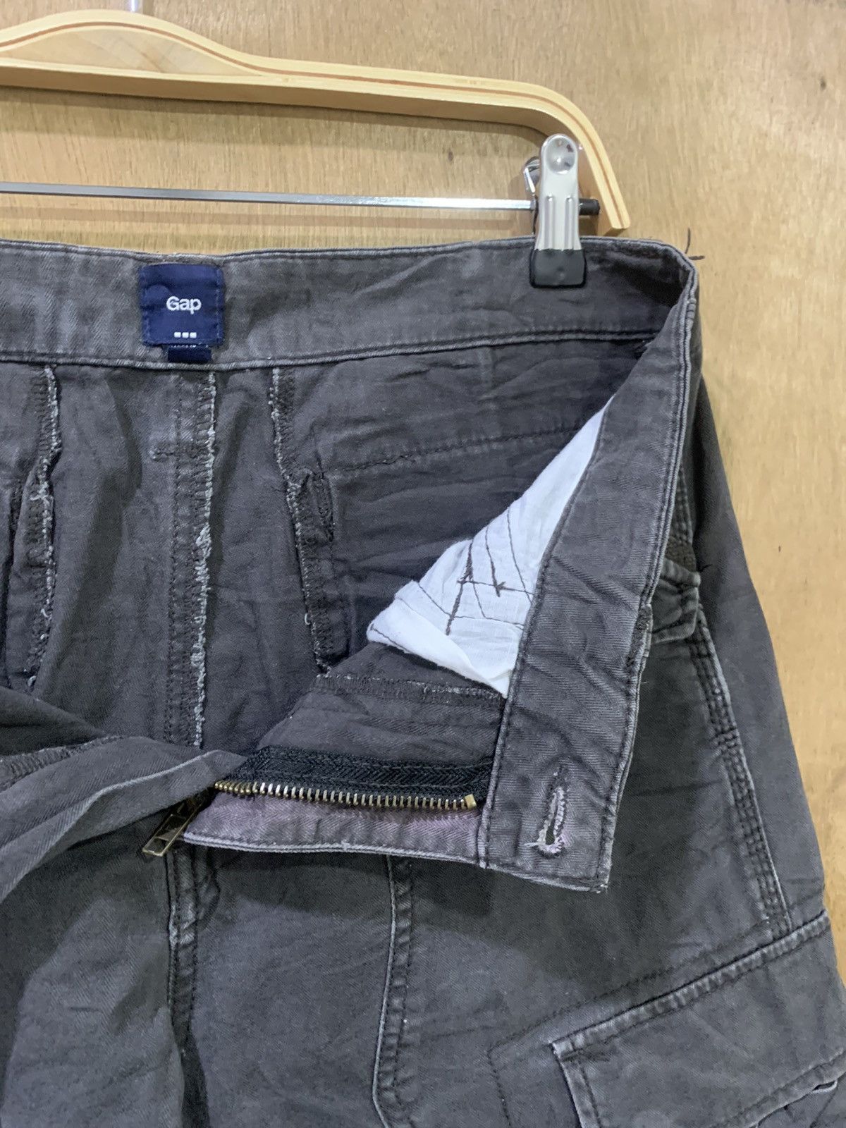 Gap × Japanese Brand GAP Carpenter Baggy Multipocket Tactical Utility Cargo Pant Size US 32 / EU 48 - 16 Thumbnail