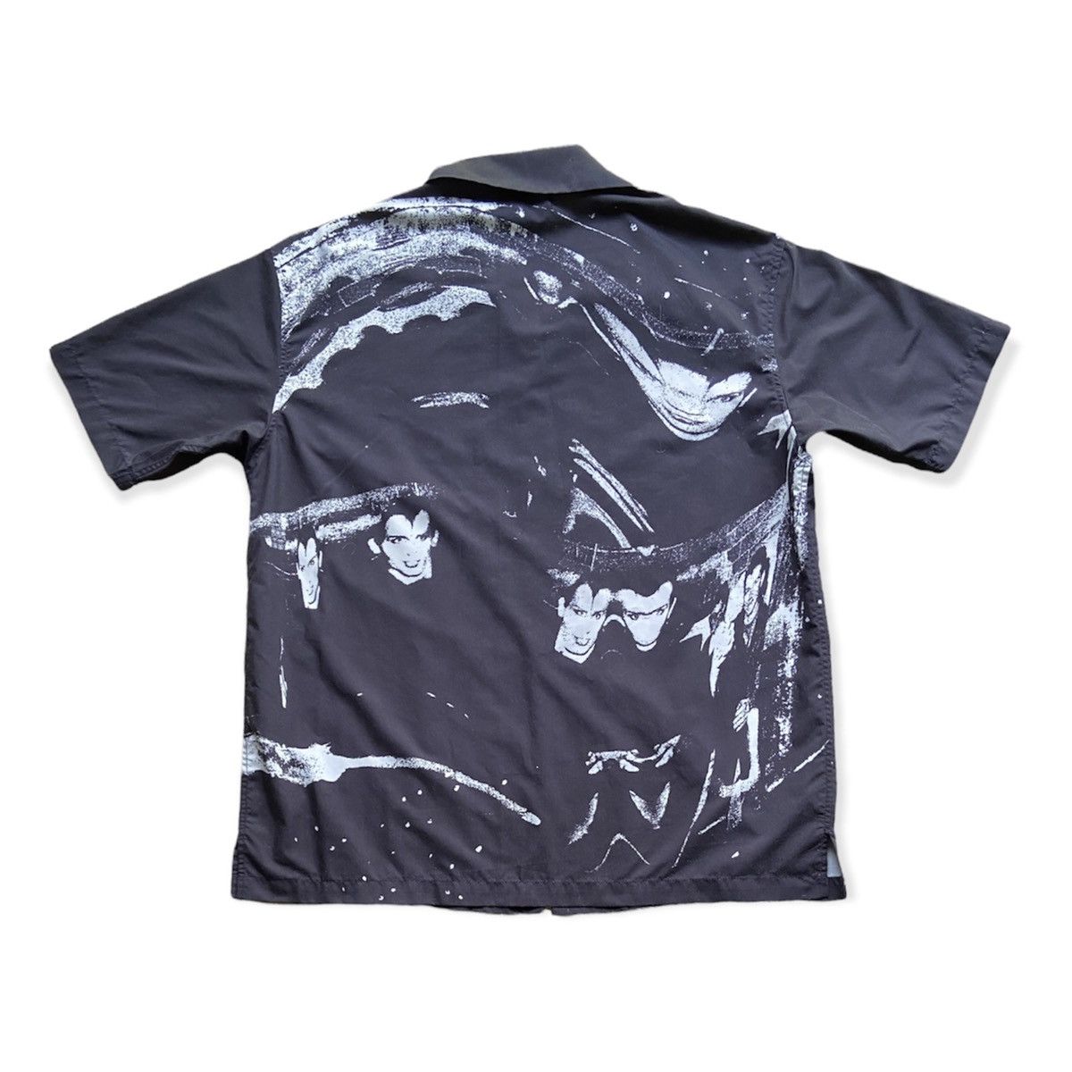 Undercover SS20 Devil Button Up L Size US L / EU 52-54 / 3 - 1 Thumbnail