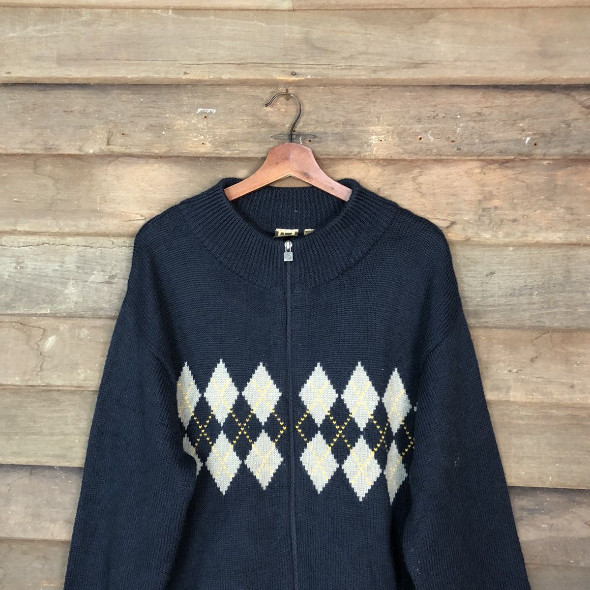Aran Isles Knitwear Burton Dark Blue diamond style Knitwear #H061 Size US XL / EU 56 / 4 - 2 Thumbnail