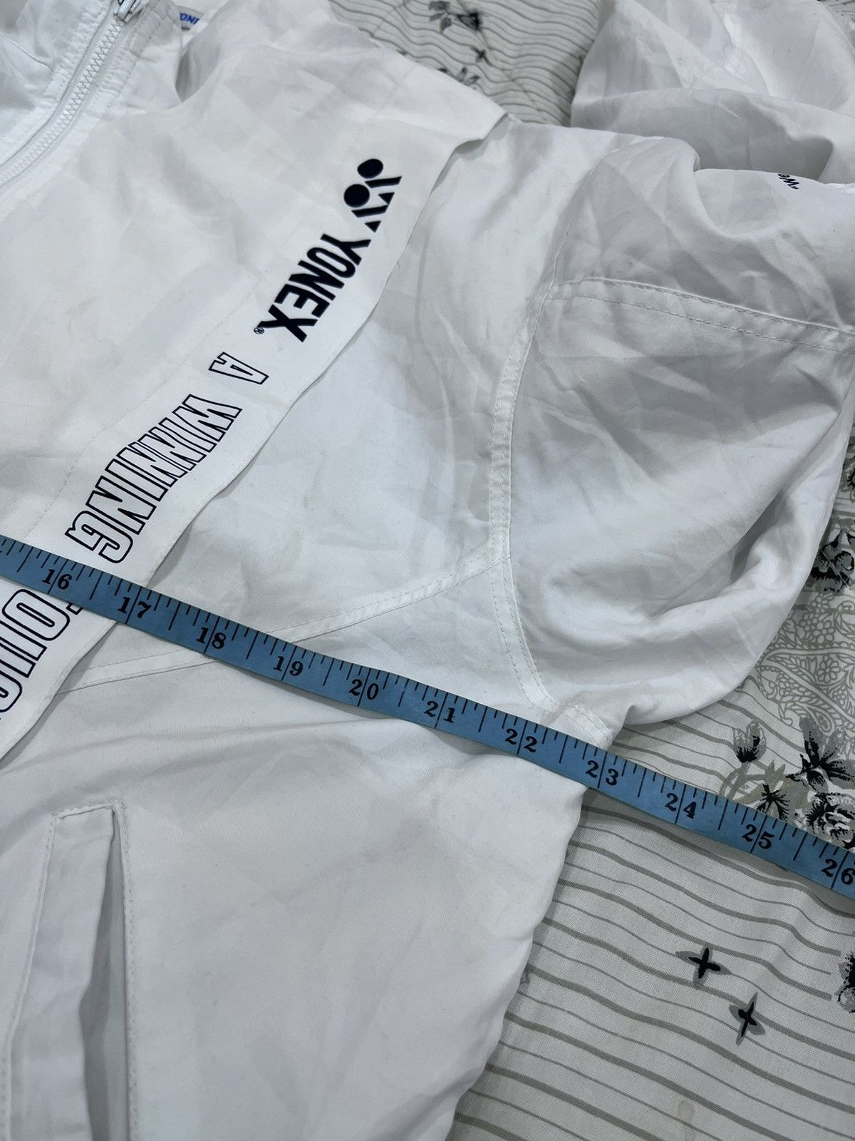 Japanese Brand × Vintage R. VINTAGE YONEX SWEATER Size US L / EU 52-54 / 3 - 13 Thumbnail