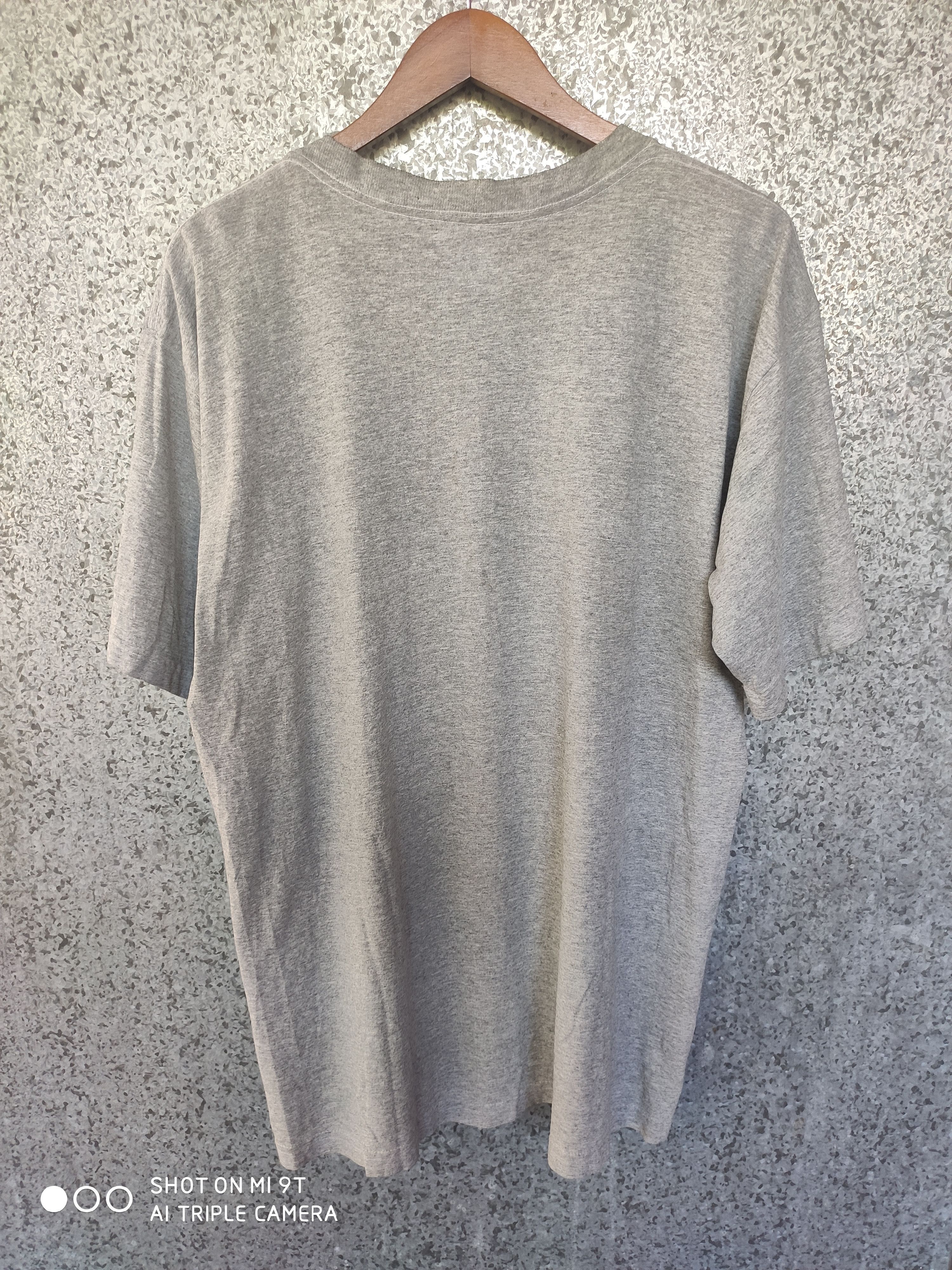 Nike Vintage 90s Vintage Nike t shirt small logo made in USA Size US L / EU 52-54 / 3 - 3 Thumbnail