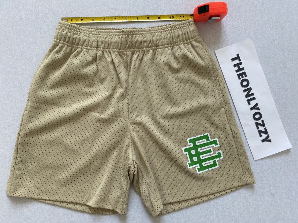Eric Emanuel Eric Emanuel EE Basic Short Khaki/Green sz small Size US 32 / EU 48 - 2 Thumbnail