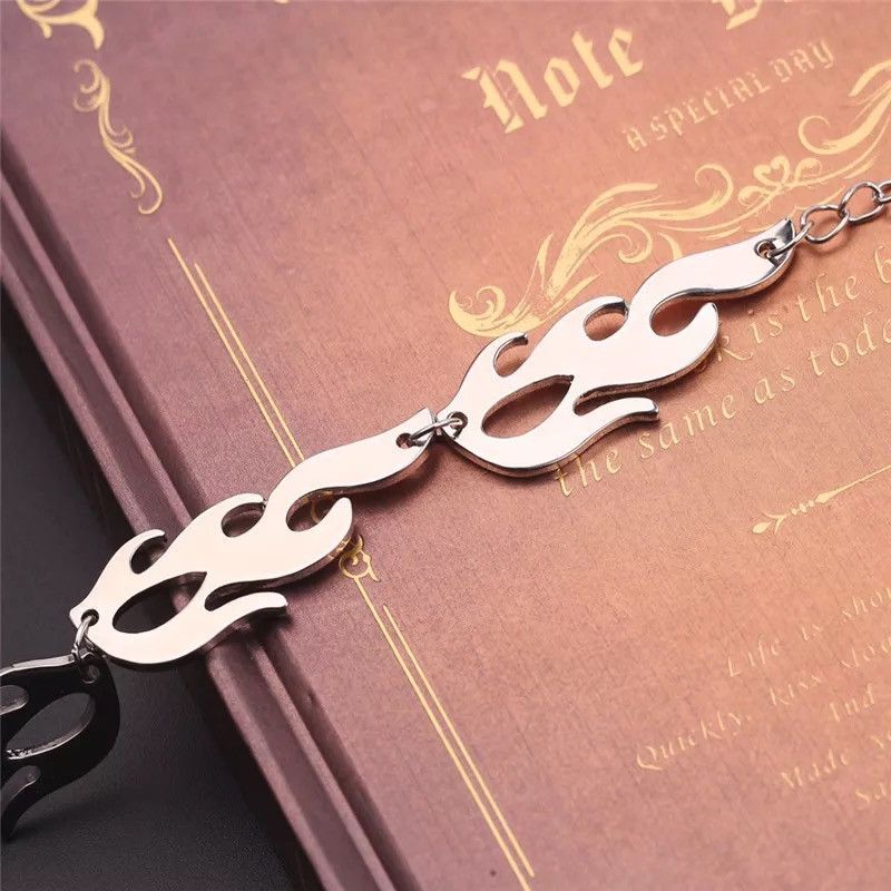 Jewelry × Vintage Flame Charm Unisex Necklace Size ONE SIZE - 2 Thumbnail