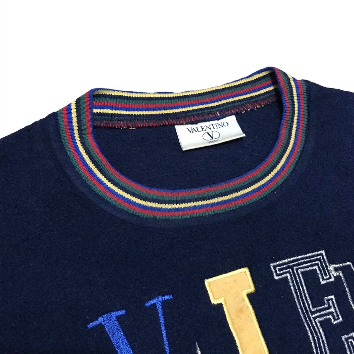 Designer 🔥Vtg 90s Valentino Studio embroidery fleece sweater Size US L / EU 52-54 / 3 - 3 Thumbnail