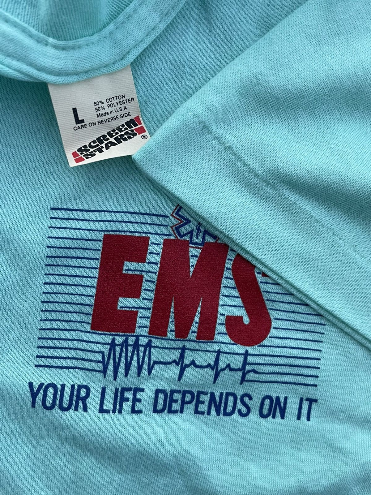 Vintage 80s Nurse Doctor EMS T-Shirt Single Stitch Vintage 80s 90s Size US L / EU 52-54 / 3 - 1 Thumbnail
