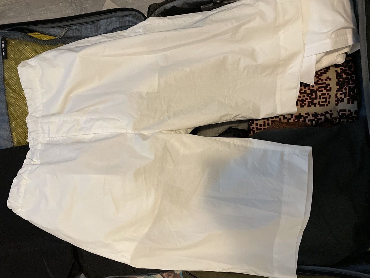 image of Jil Sander Off White Elastic Waist Short Pants in Offwhite, Men's (Size 32)