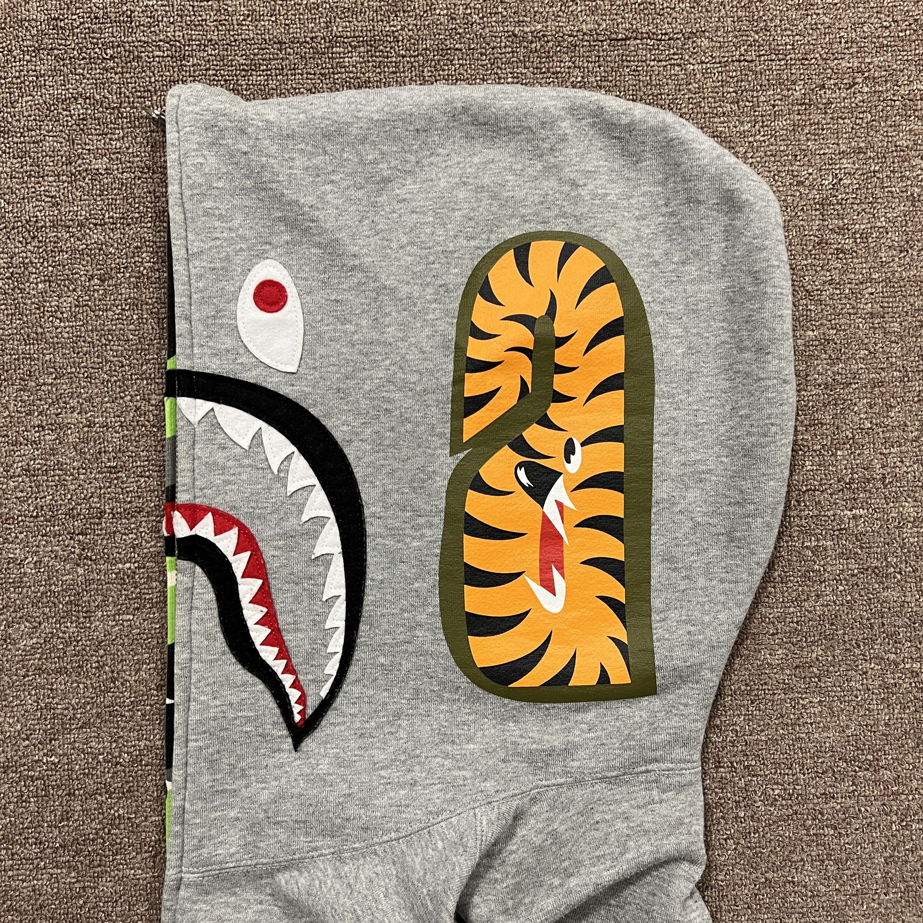 Bape Bape Grey Camo Shark Full Zip Up Hoodie Size US XL / EU 56 / 4 - 8 Thumbnail
