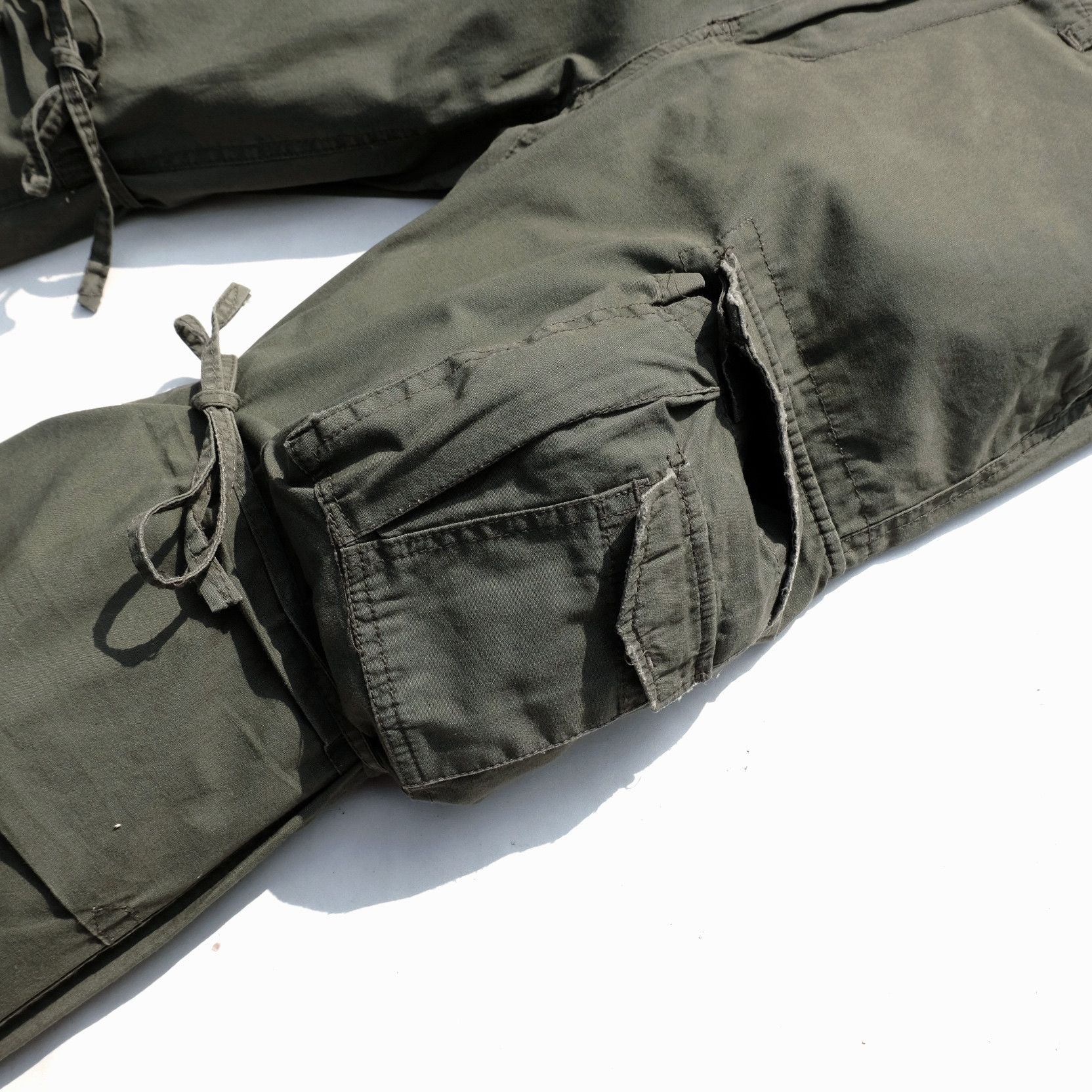 Japanese Brand UNBRANDED/UNKNOWN bondage cargo pants Size US 29 - 3 Thumbnail
