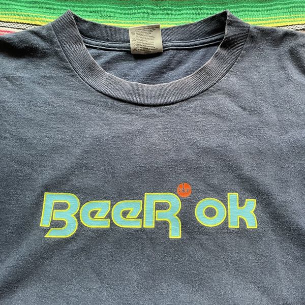 Vintage Vintage Blur Band Beer Ok Reebok Parody design t-shirt