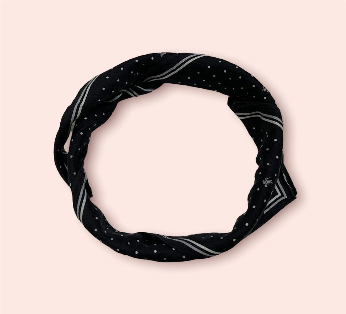 Burberry × Designer × Vintage BURBERRY POLKADOT MONOGRAM BANDANA/POCKET SQUARE Size ONE SIZE - 8 Thumbnail