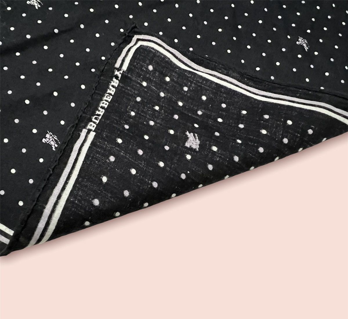 Burberry × Designer × Vintage BURBERRY POLKADOT MONOGRAM BANDANA/POCKET SQUARE Size ONE SIZE - 13 Thumbnail