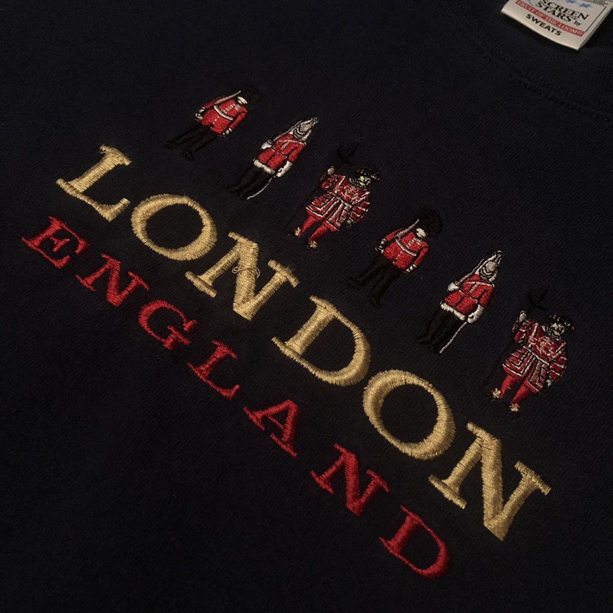 Other Vintage 90s London England Screen Stars Embroidered Crewneck Size US M / EU 48-50 / 2 - 4 Thumbnail