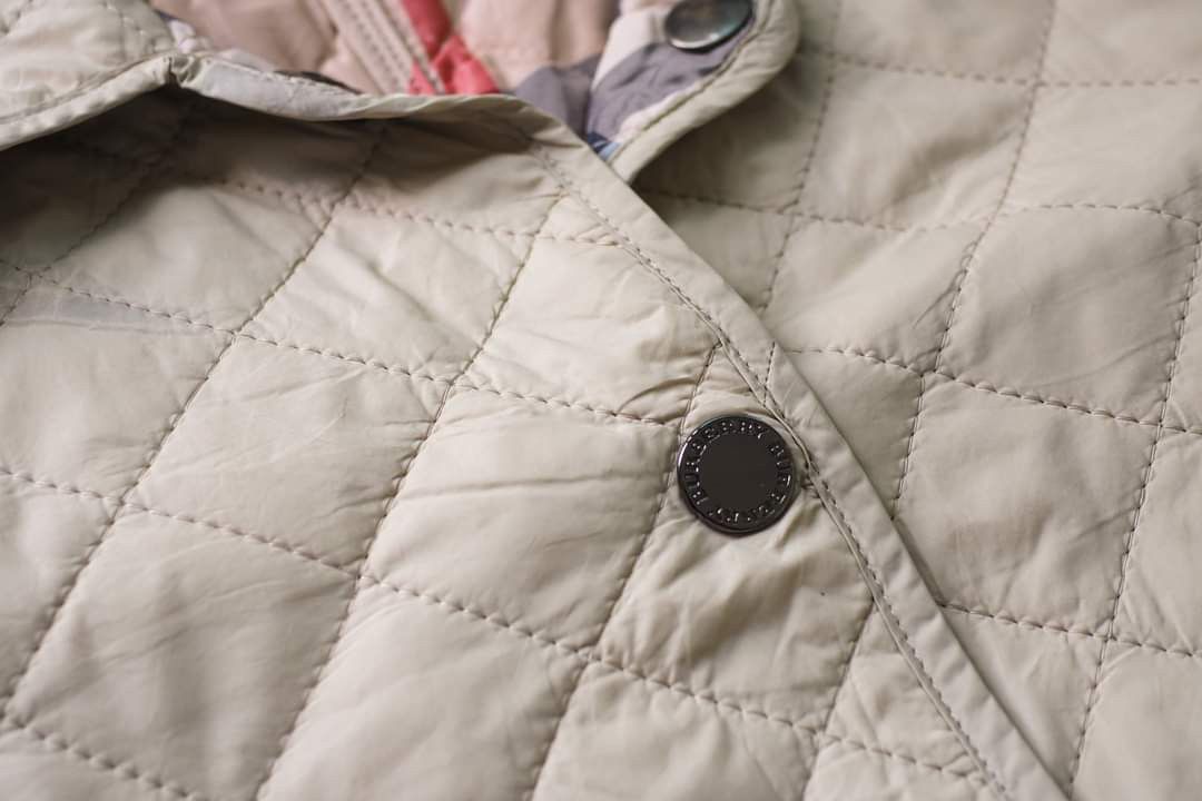 Burberry Vintage Burberry London Puff Jacket fashion Elegance Size US M / EU 48-50 / 2 - 4 Thumbnail