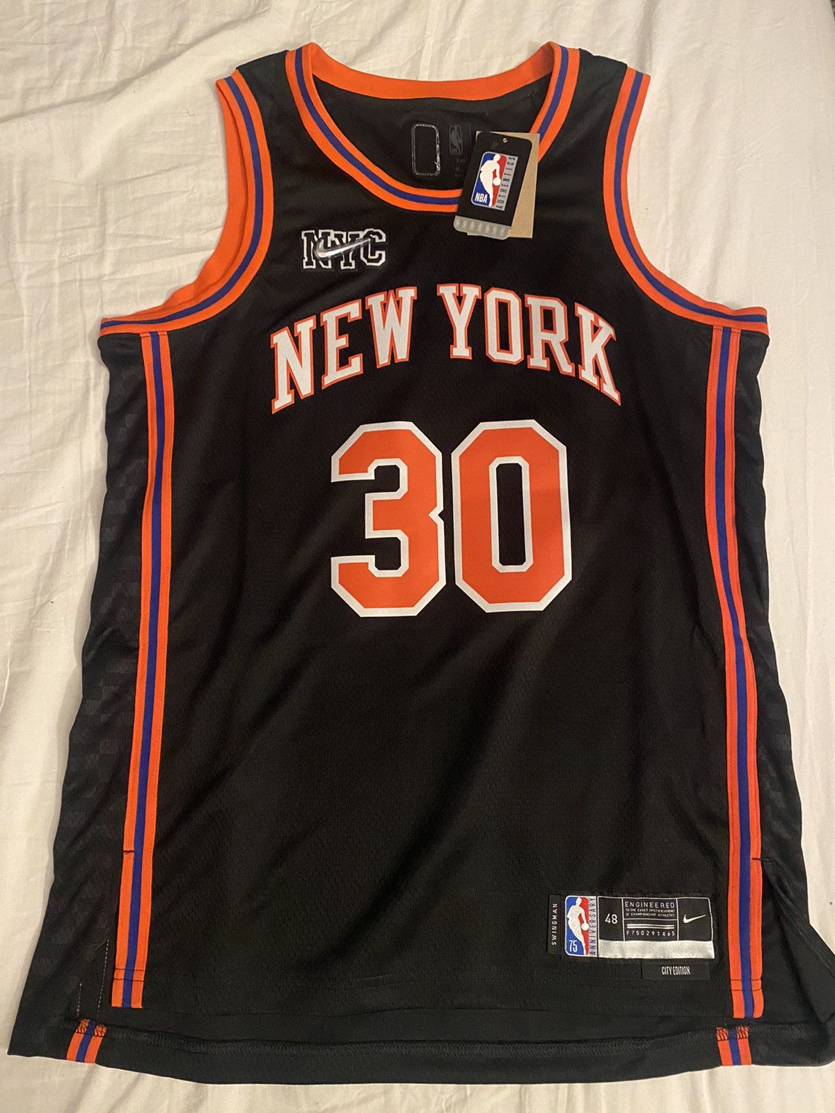 Nike New York Knicks City Edition Nike Dri-Fit Swingman Jersey Size US M / EU 48-50 / 2 - 1 Preview