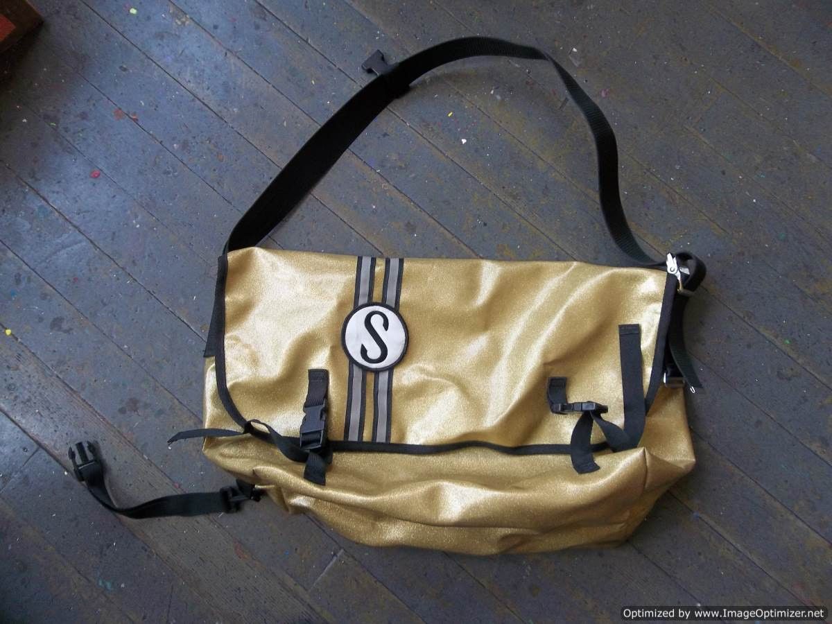 Chrome Industries Vintage Schwinn Gold Flake Metallic Messenger Bag |  Grailed